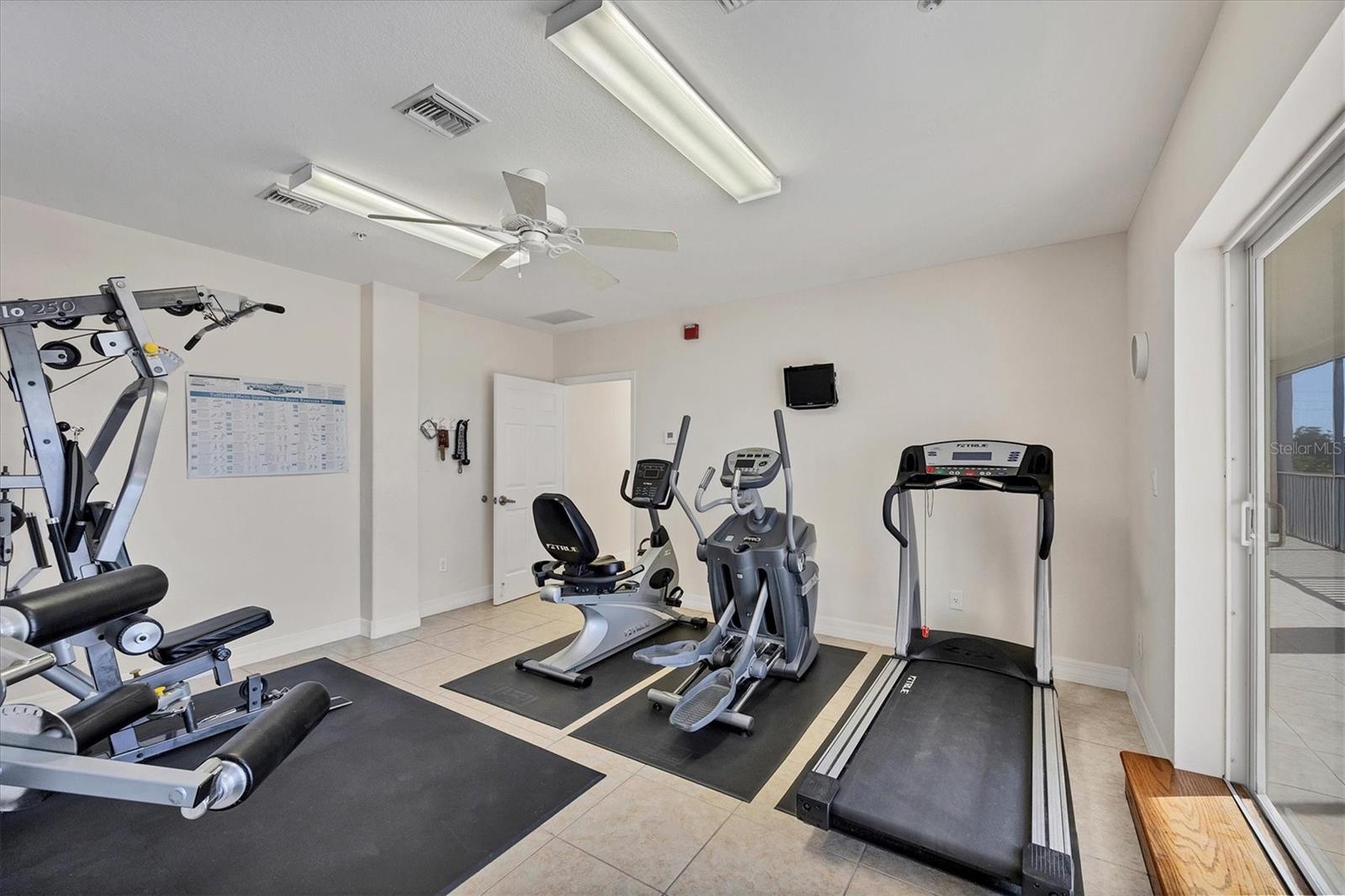 Image 38 of 47 For 2770 Beach Road 303