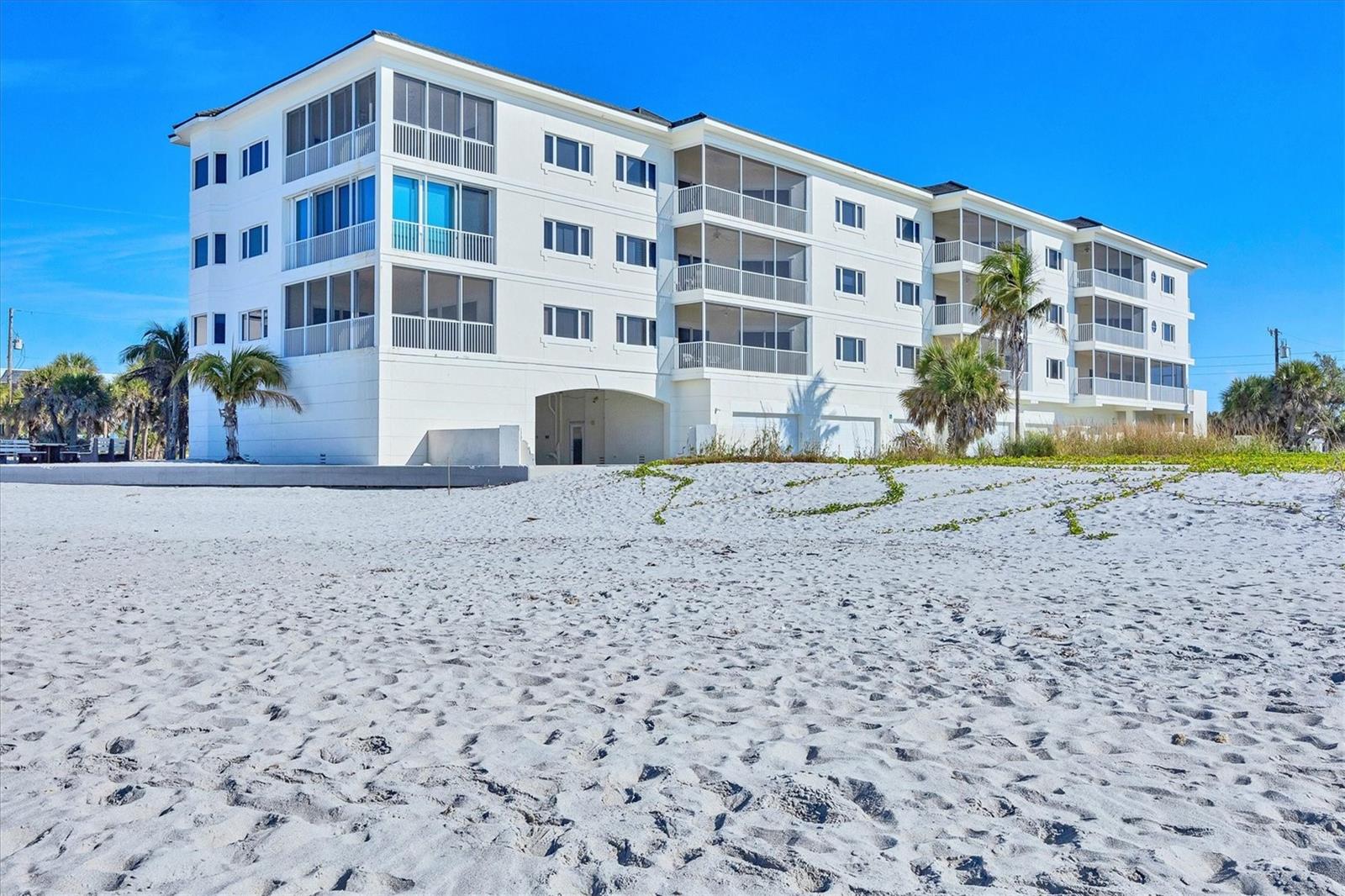 Image 41 of 47 For 2770 Beach Road 303