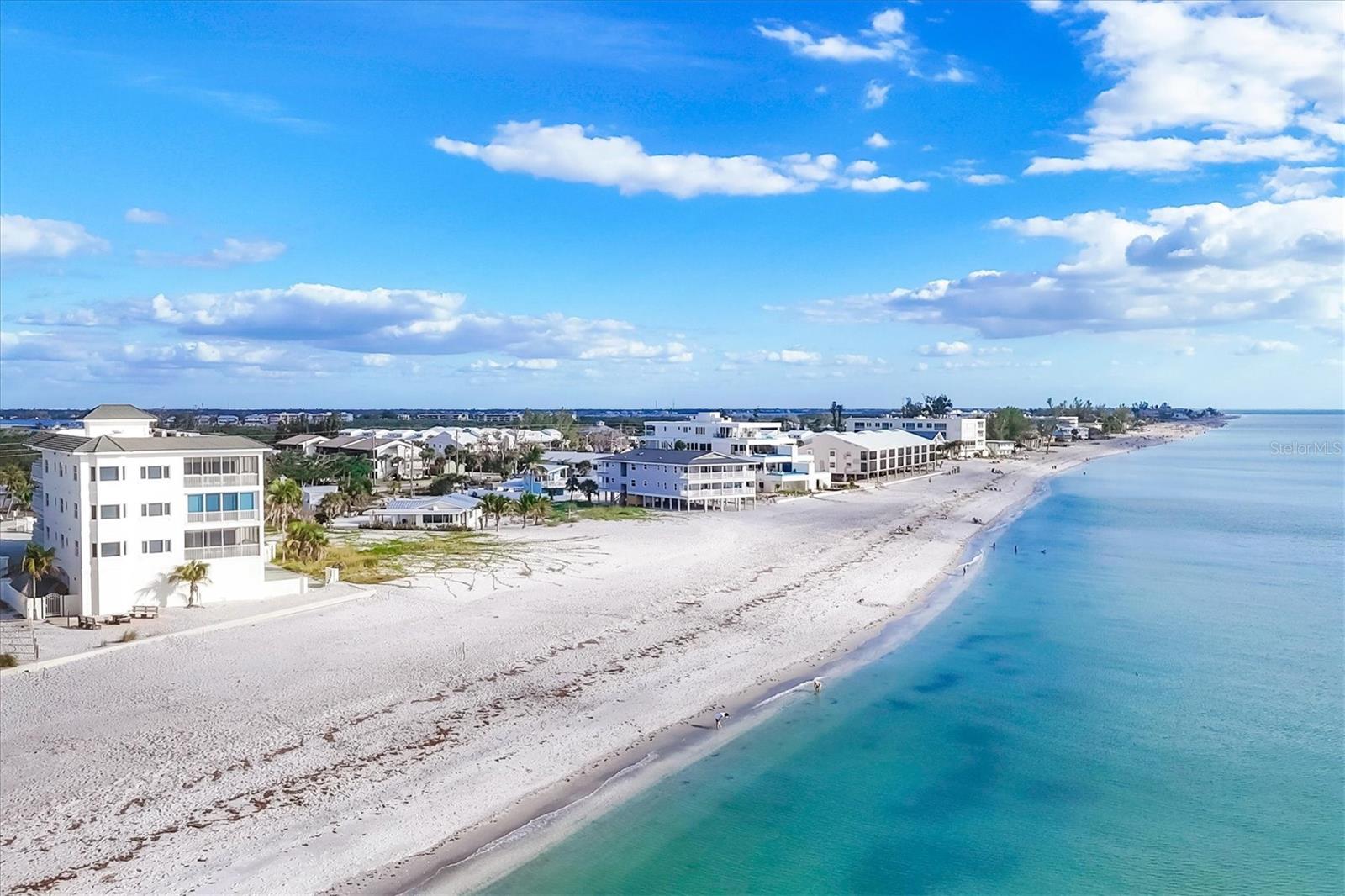 Image 45 of 47 For 2770 Beach Road 303