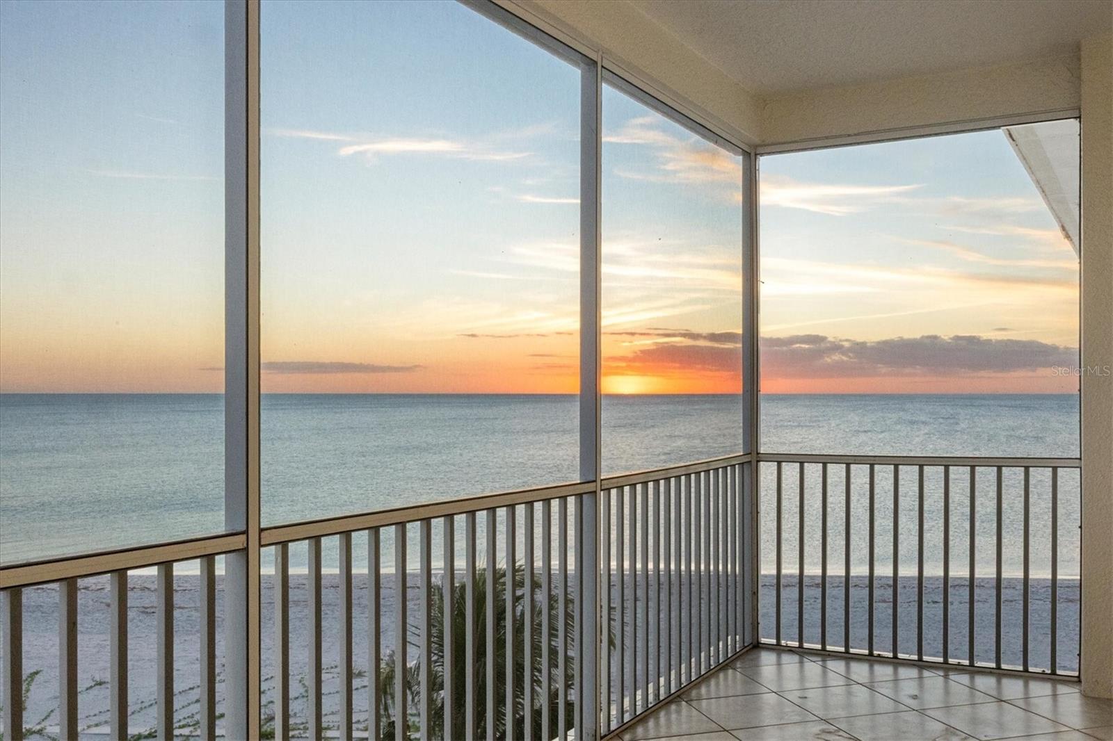 Image 9 of 47 For 2770 Beach Road 303