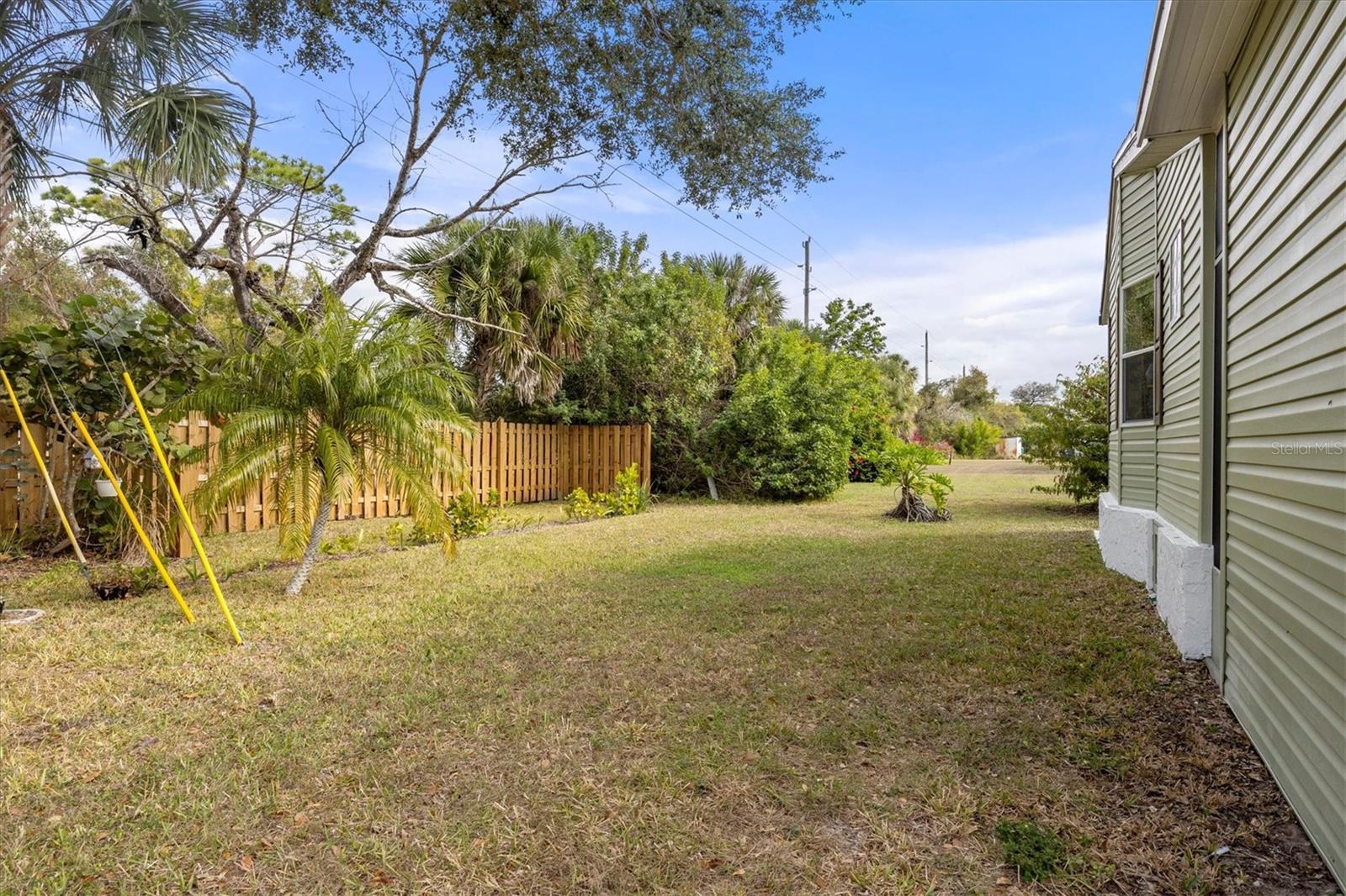 Image 32 of 45 For 2730 Tanager Lane