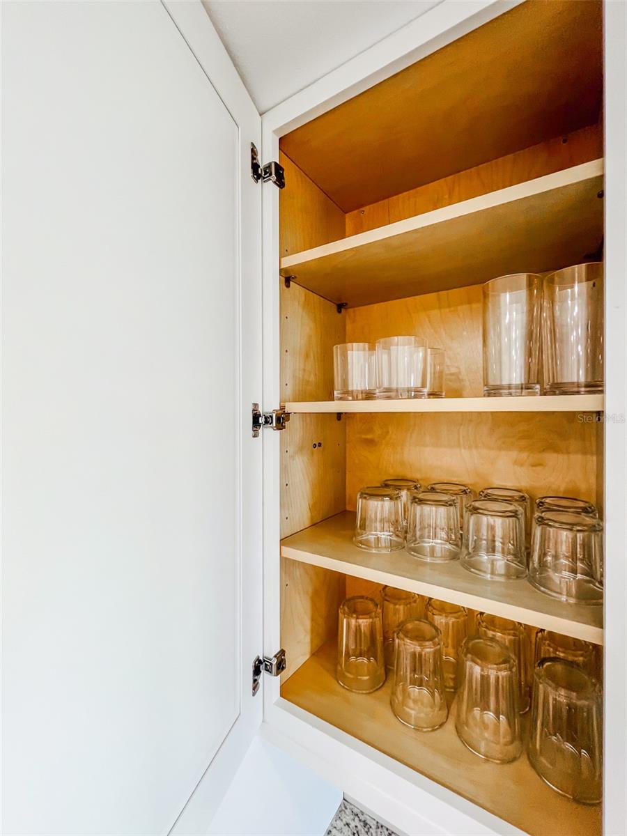 Image 39 of 75 For 5041 Beach Road 4a And 4b