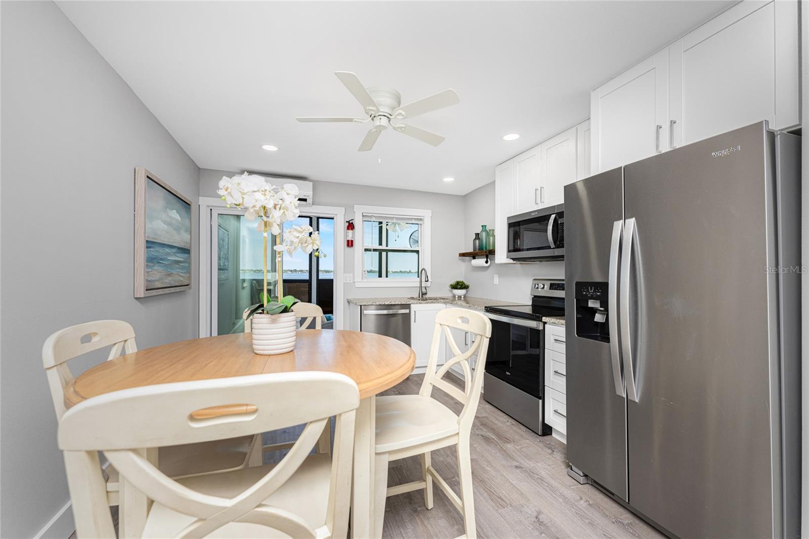 Image 56 of 75 For 5041 Beach Road 4a And 4b