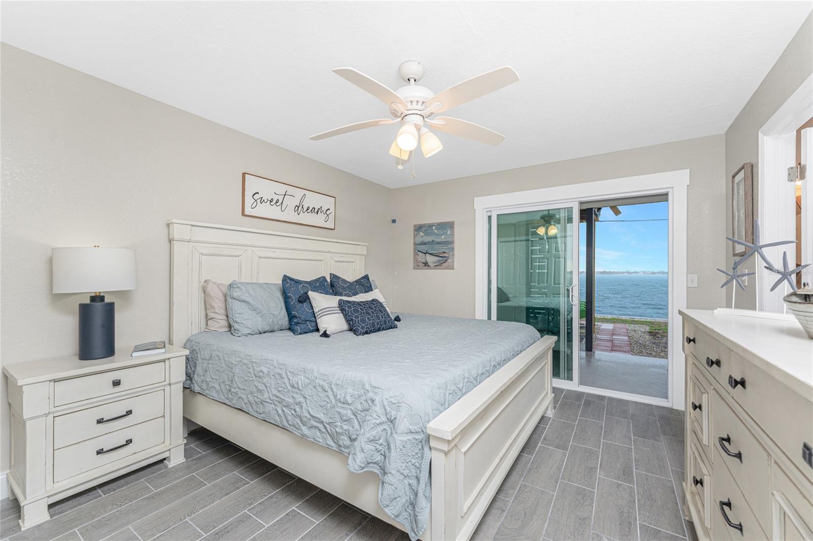 Image 16 of 52 For 5041 Beach Road 3a And 3b