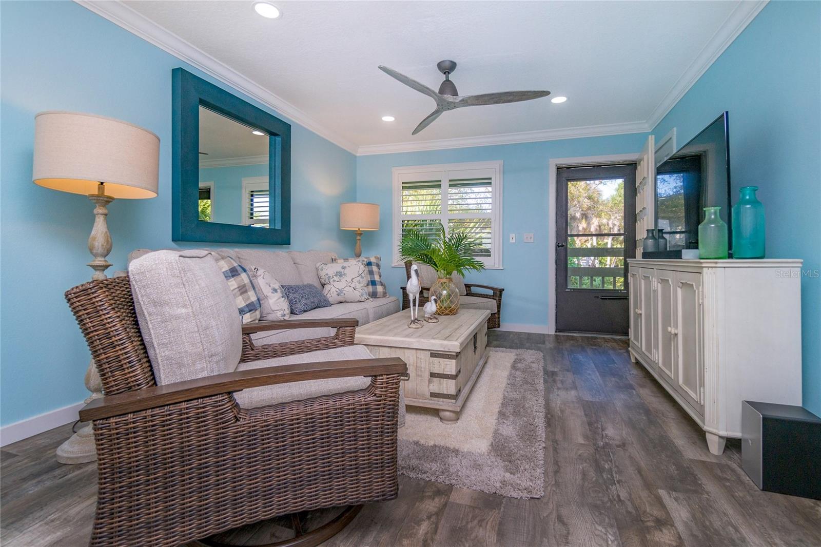 Image 29 of 52 For 5041 Beach Road 3a And 3b