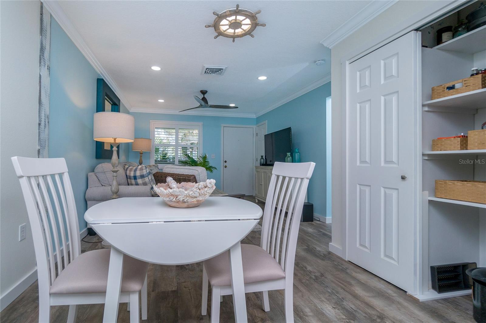 Image 32 of 52 For 5041 Beach Road 3a And 3b