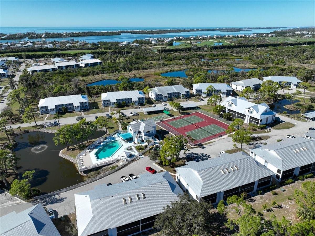 Image 28 of 33 For 6800 Placida Road 192