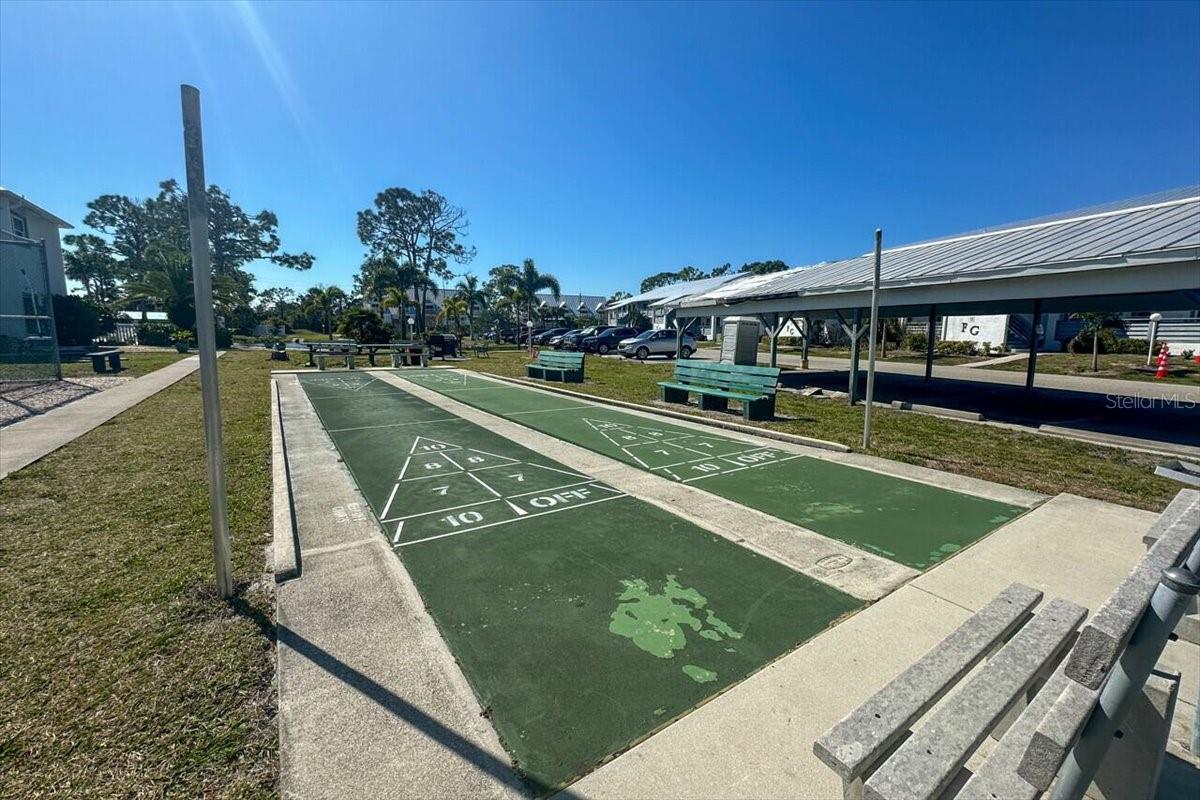 Image 31 of 33 For 6800 Placida Road 192