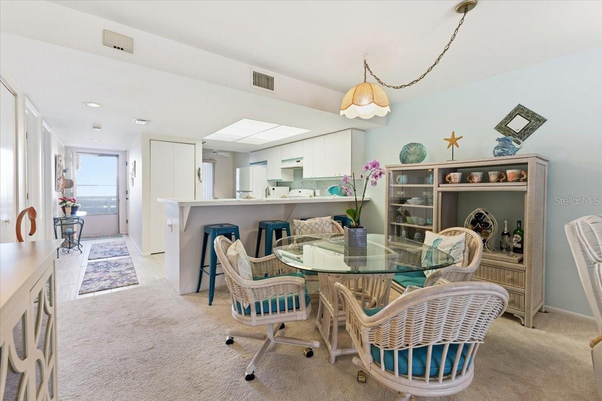 Image 9 of 33 For 6800 Placida Road 192