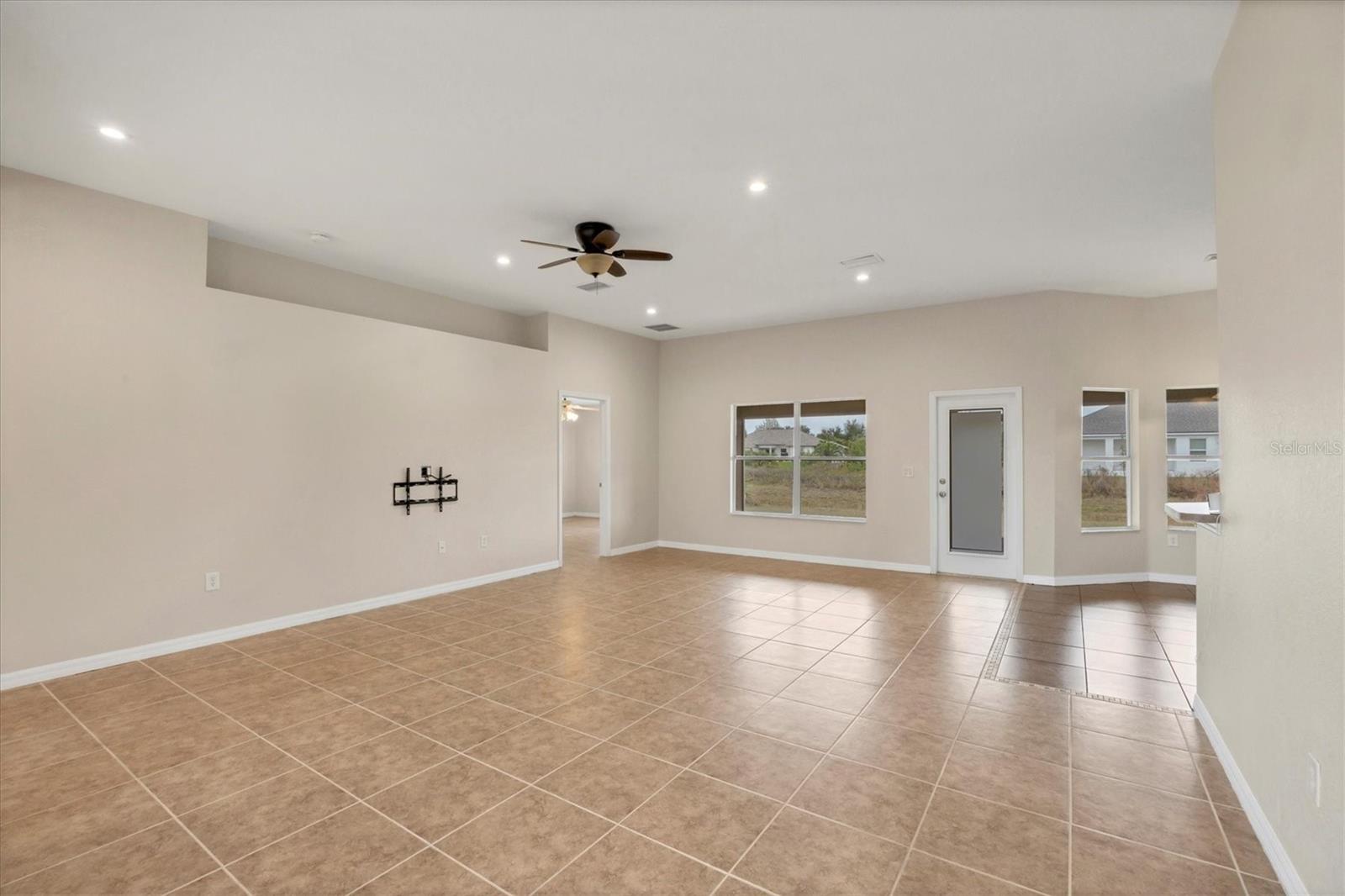 Image 12 of 57 For 13452 High Springs Avenue