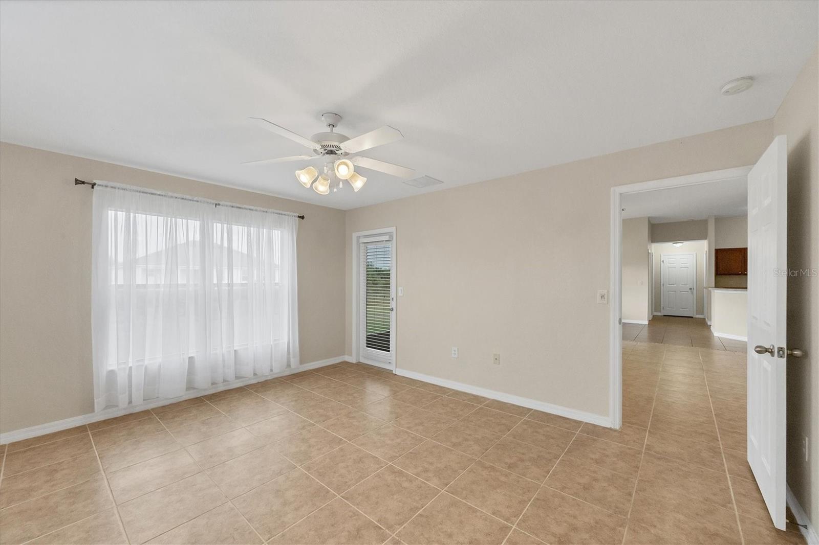 Image 16 of 57 For 13452 High Springs Avenue