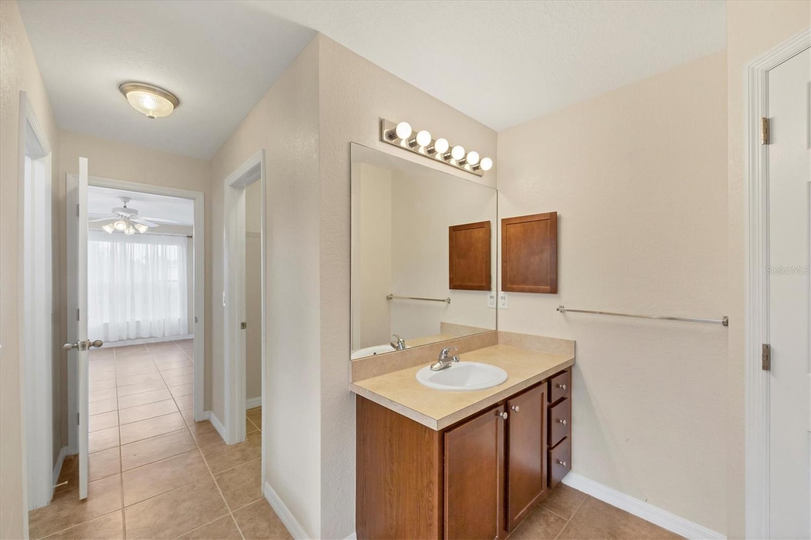 Image 19 of 57 For 13452 High Springs Avenue