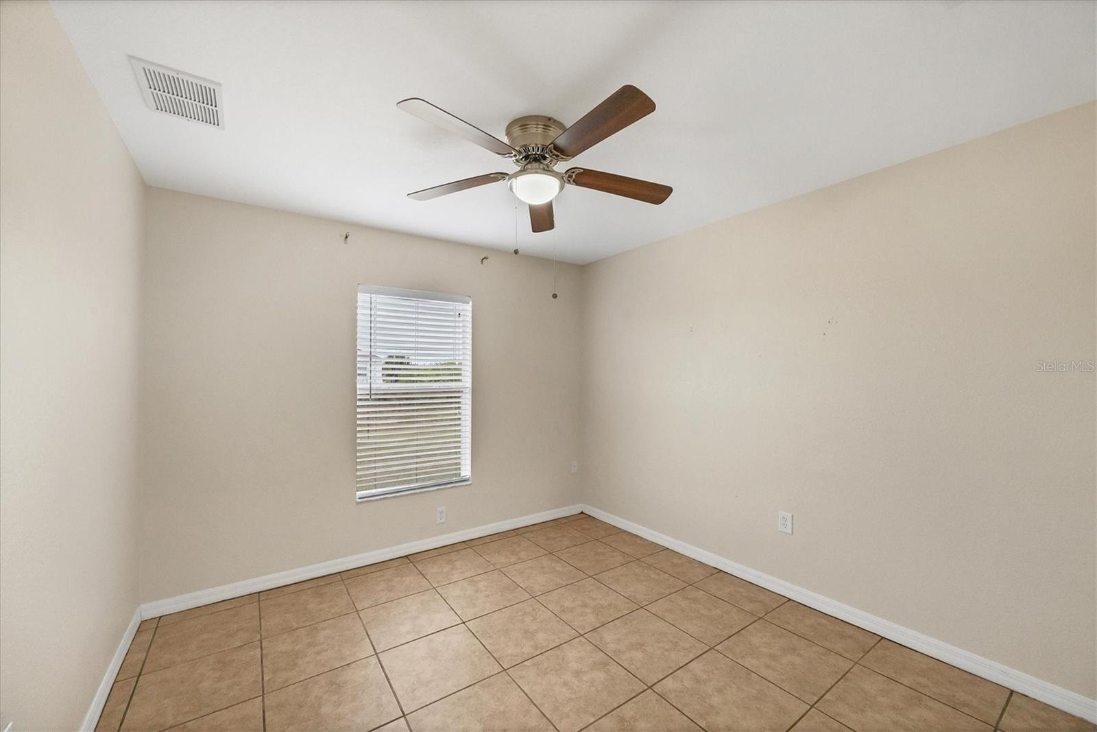 Image 23 of 57 For 13452 High Springs Avenue