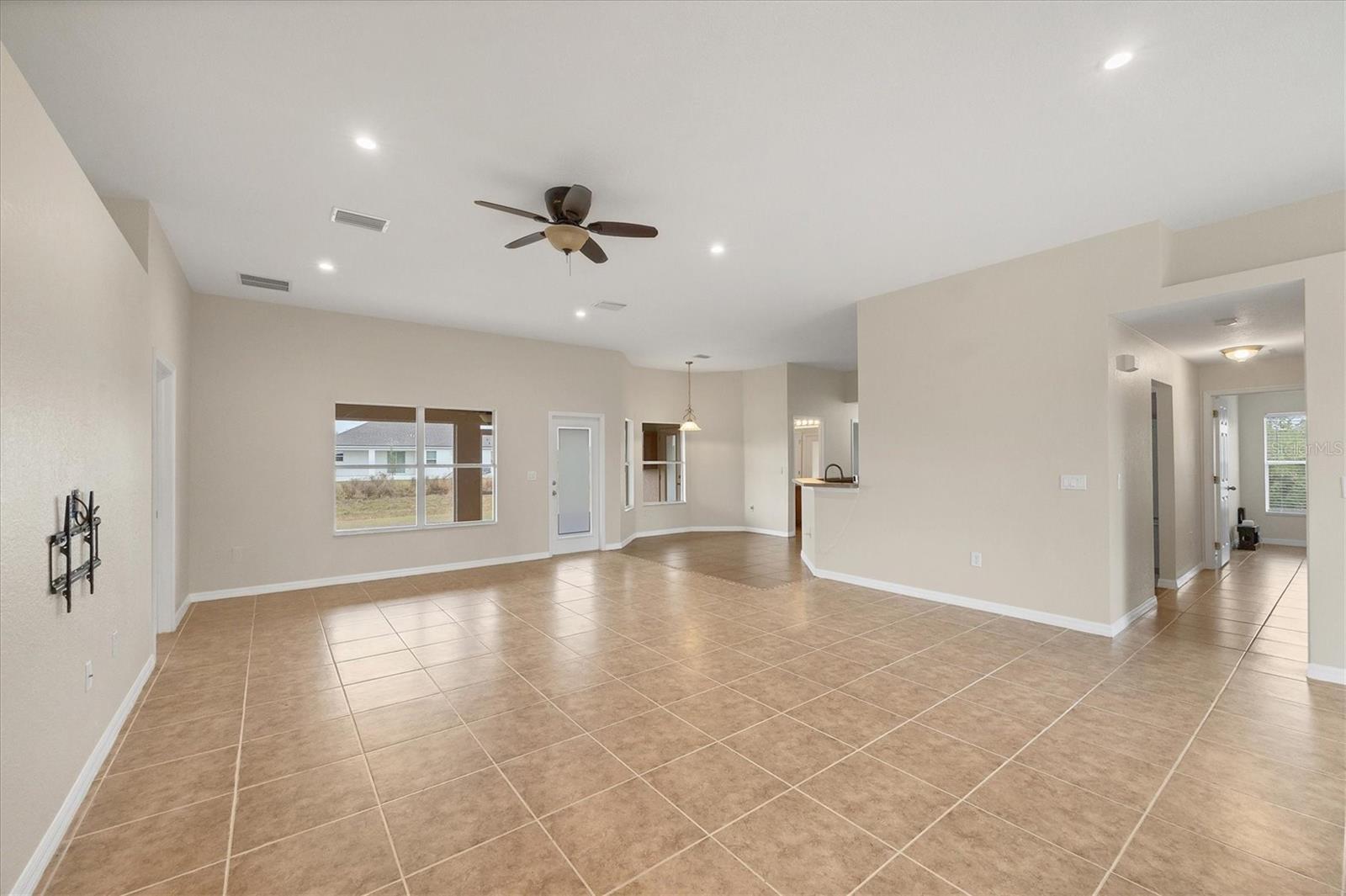 Image 3 of 57 For 13452 High Springs Avenue