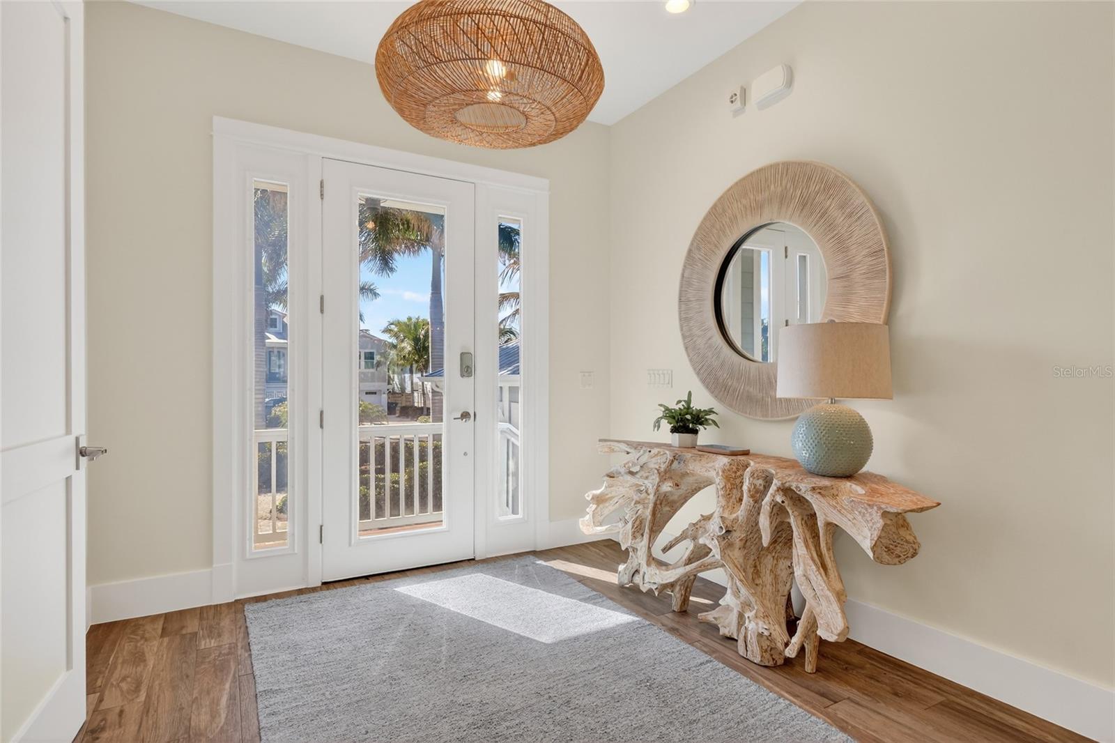 Image 5 of 44 For 261 Seabreeze Court