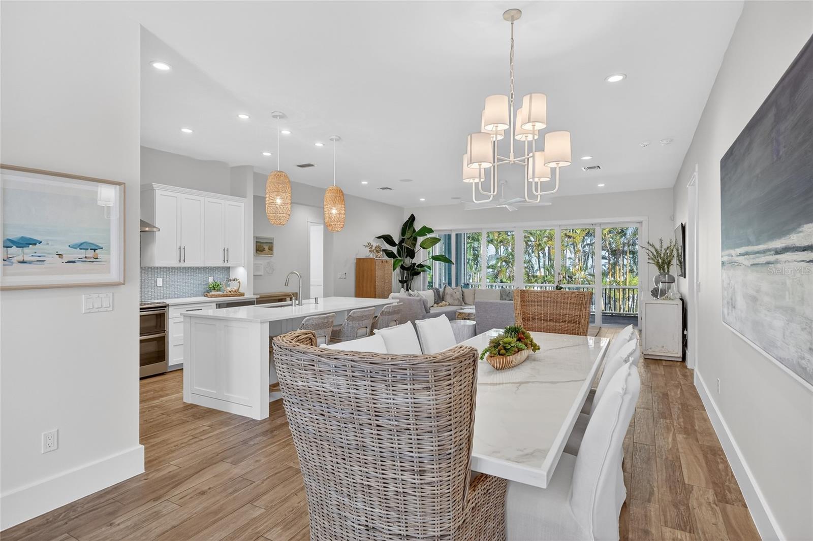 Image 6 of 44 For 261 Seabreeze Court