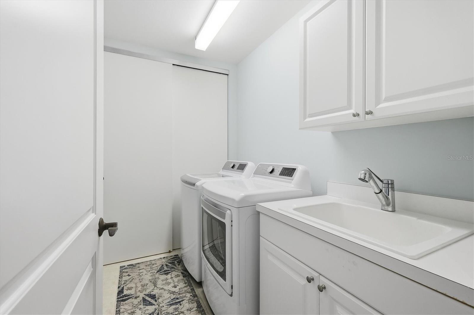 Image 18 of 69 For 11200 Hacienda Del Mar Boulevard B-204