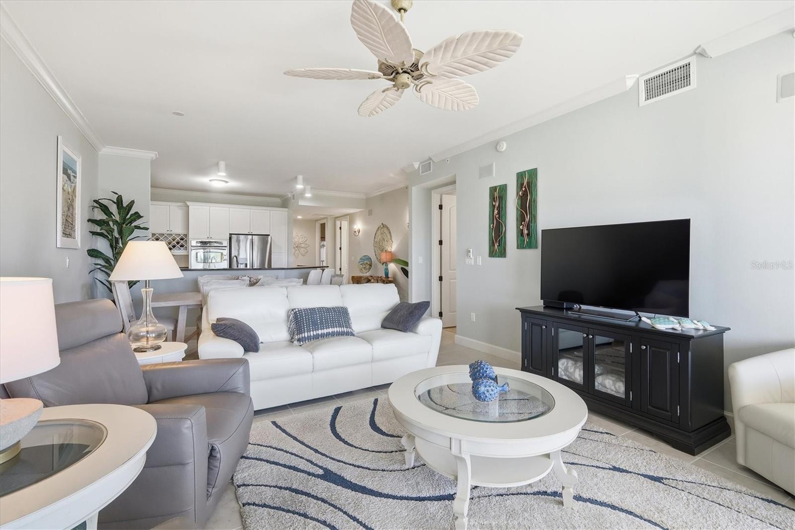 Image 22 of 69 For 11200 Hacienda Del Mar Boulevard B-204