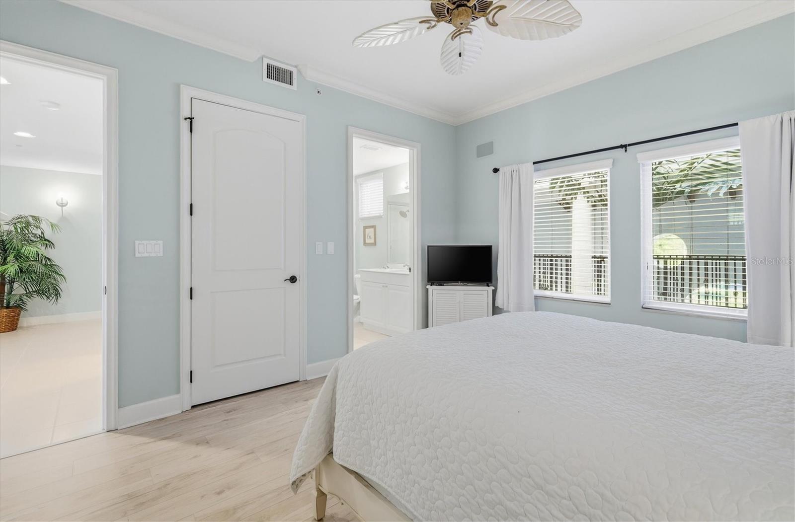 Image 33 of 69 For 11200 Hacienda Del Mar Boulevard B-204