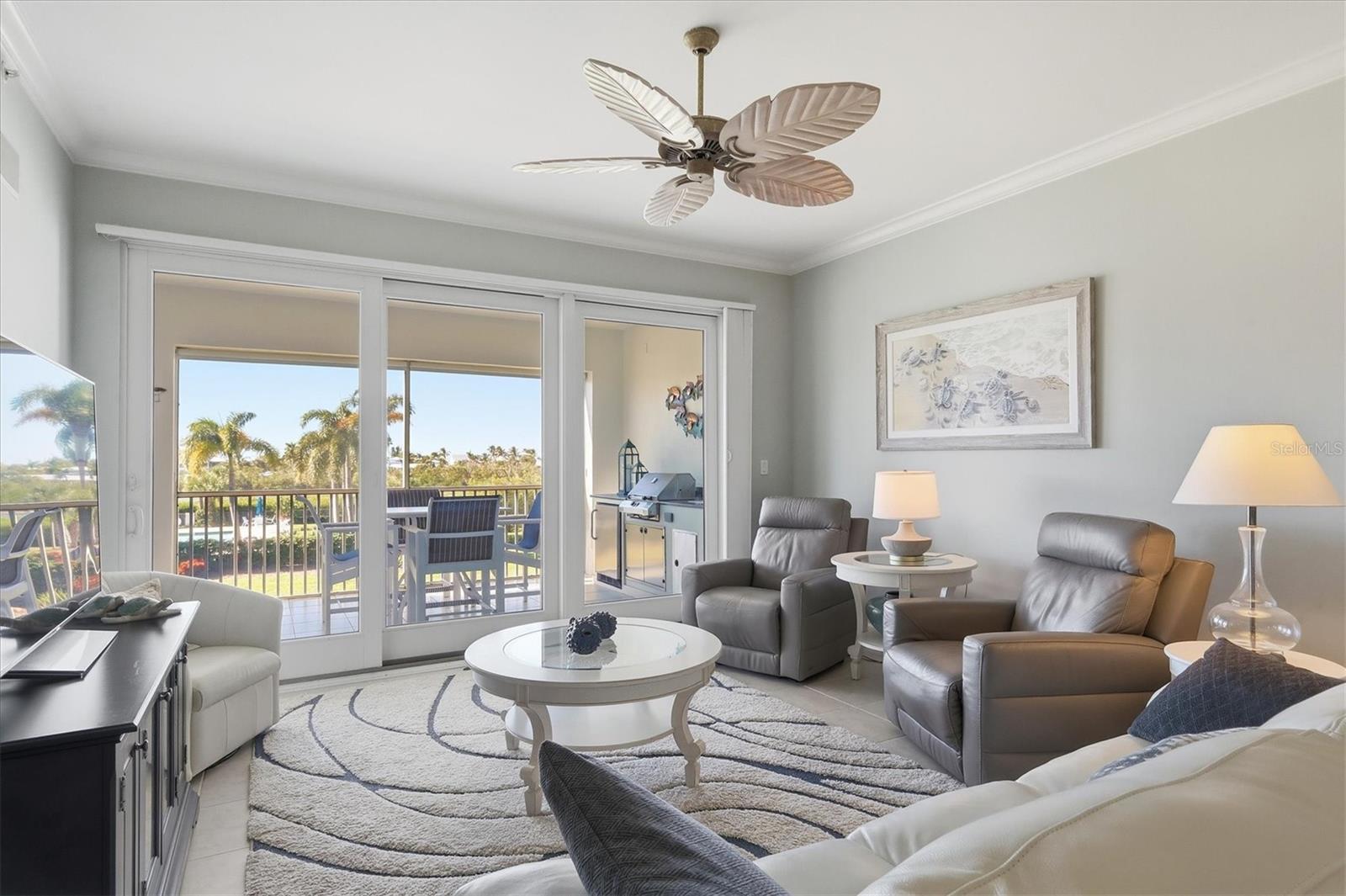 Image 4 of 69 For 11200 Hacienda Del Mar Boulevard B-204