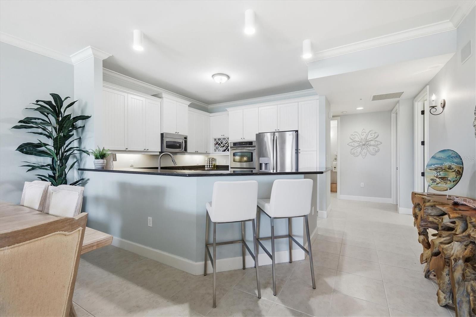 Image 5 of 69 For 11200 Hacienda Del Mar Boulevard B-204