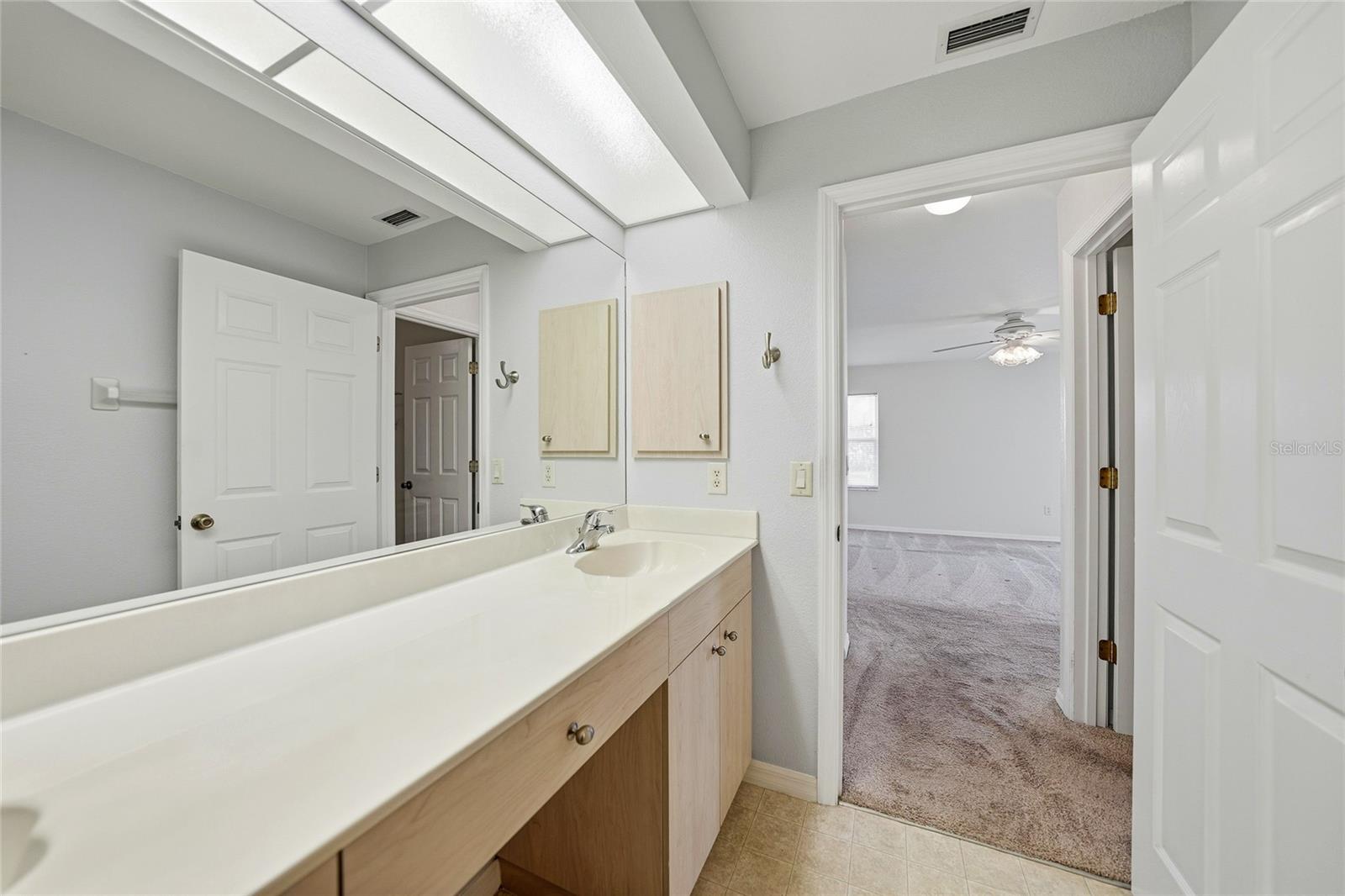 Image 23 of 51 For 5800 Sabal Trace Drive 1202