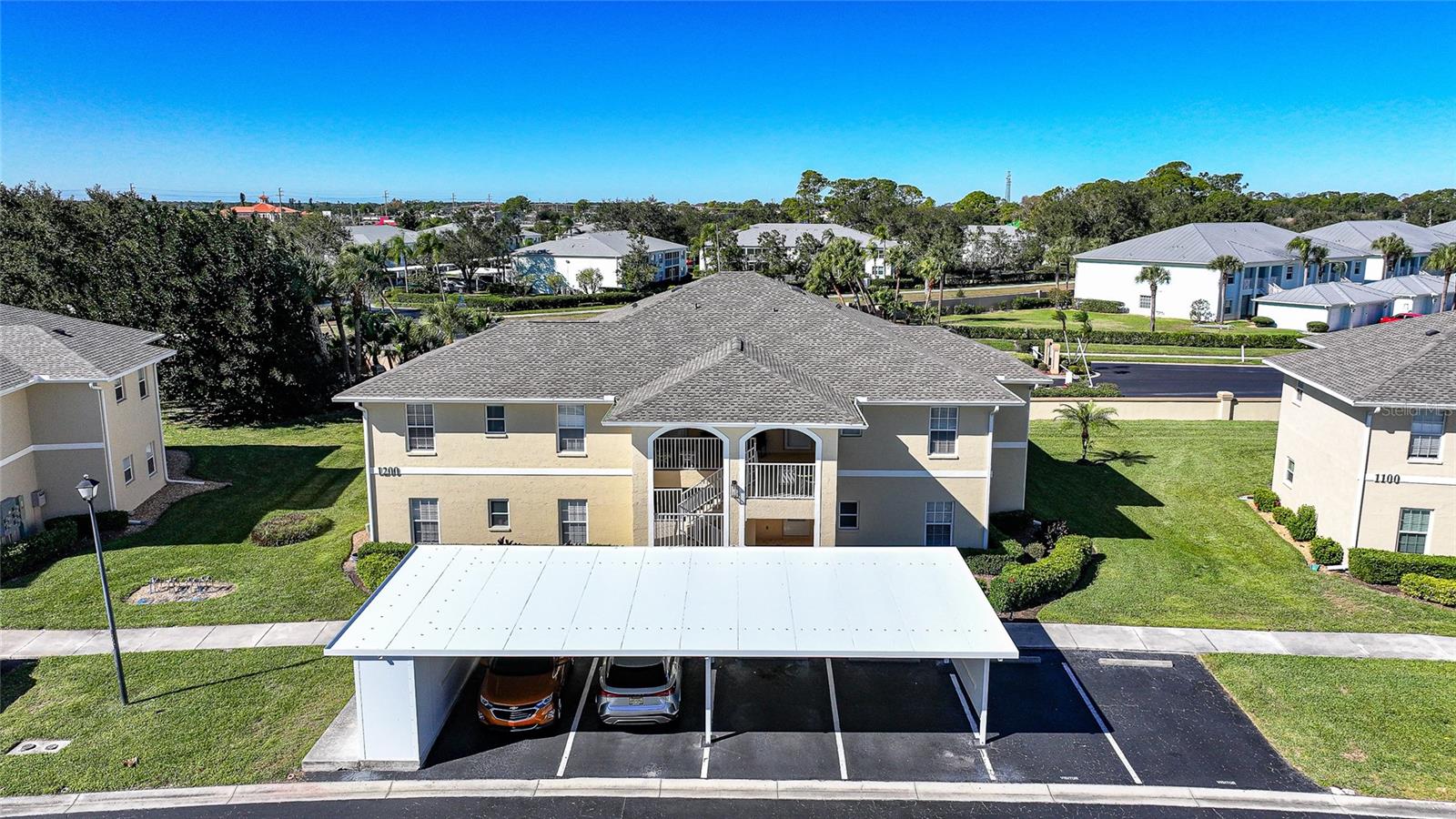 Image 40 of 51 For 5800 Sabal Trace Drive 1202