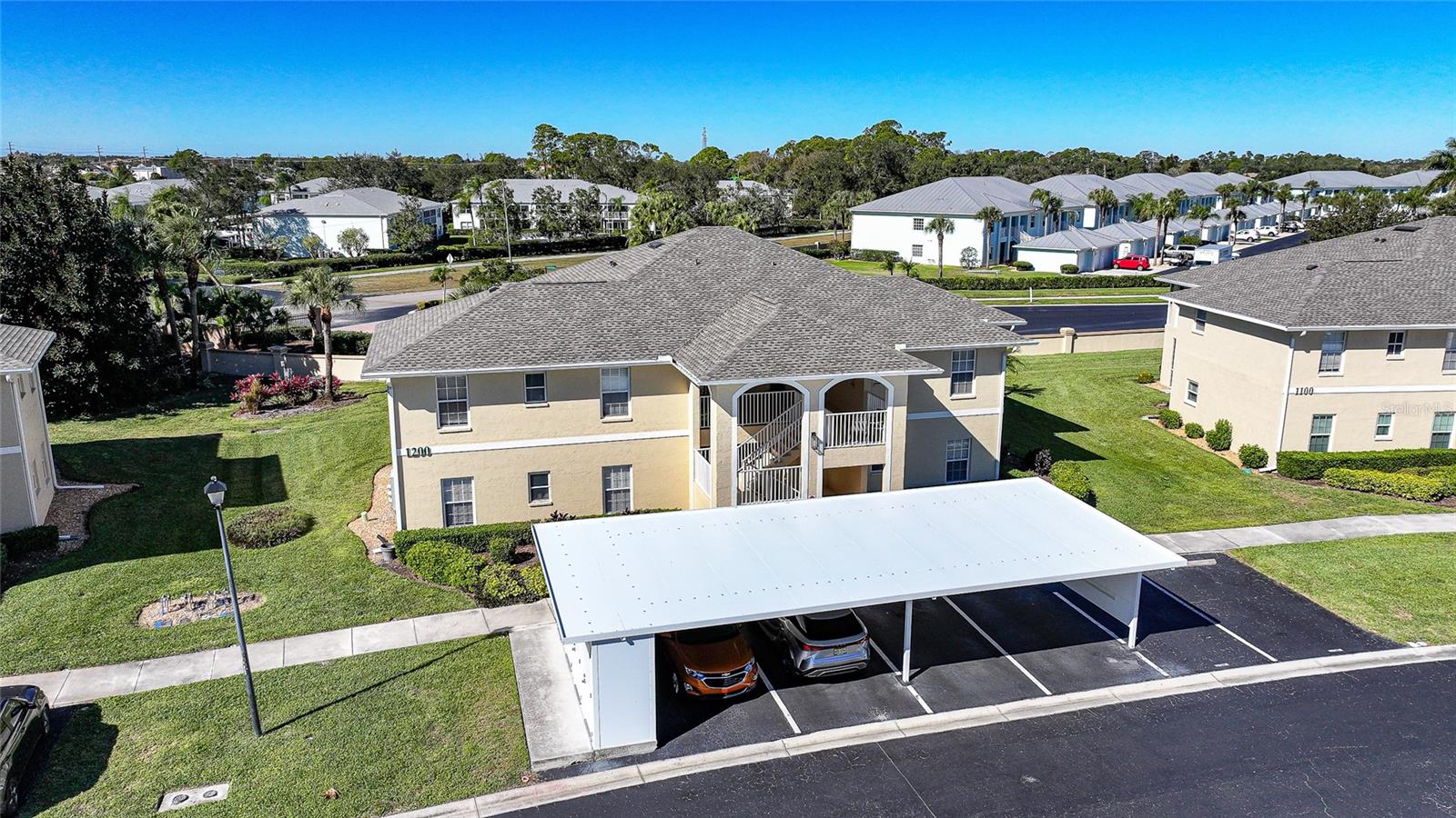 Image 41 of 51 For 5800 Sabal Trace Drive 1202