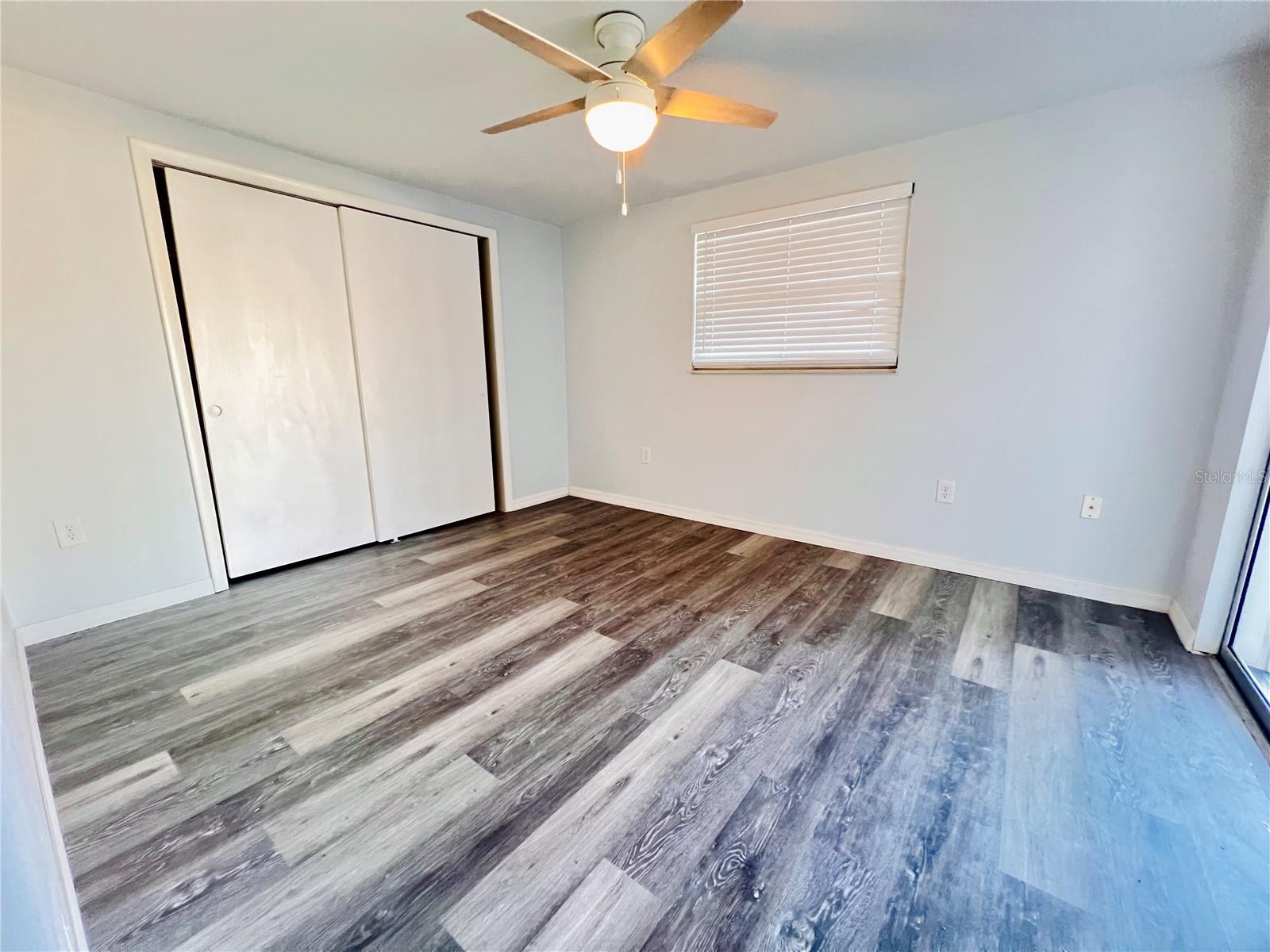 Image 16 of 25 For 402 Belvidere Road