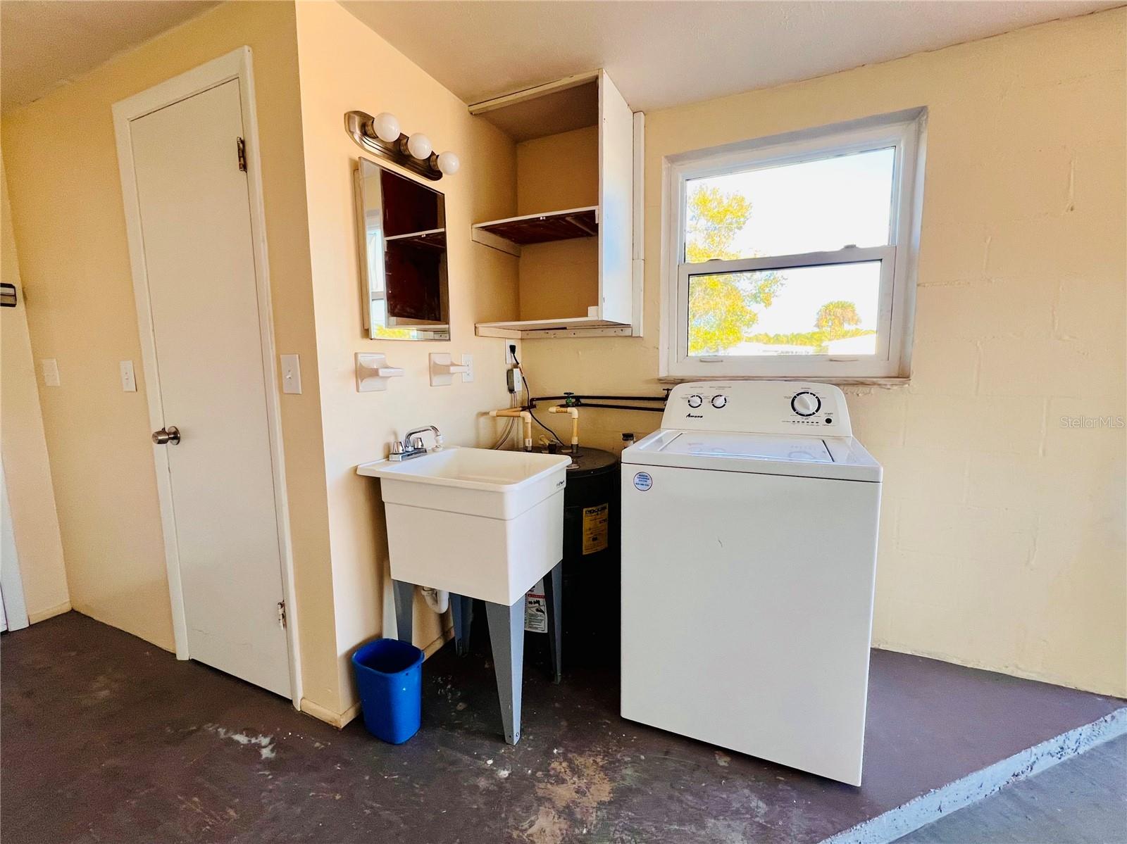 Image 22 of 25 For 402 Belvidere Road