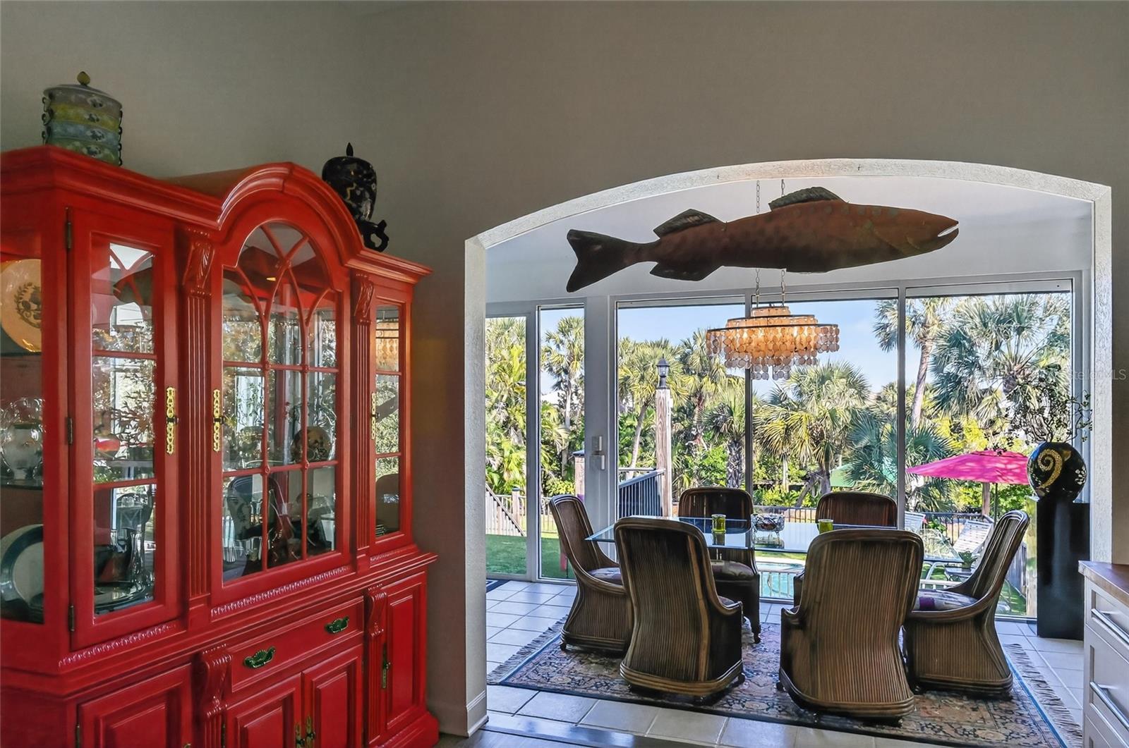 Image 20 of 95 For 10110 Creekside Drive