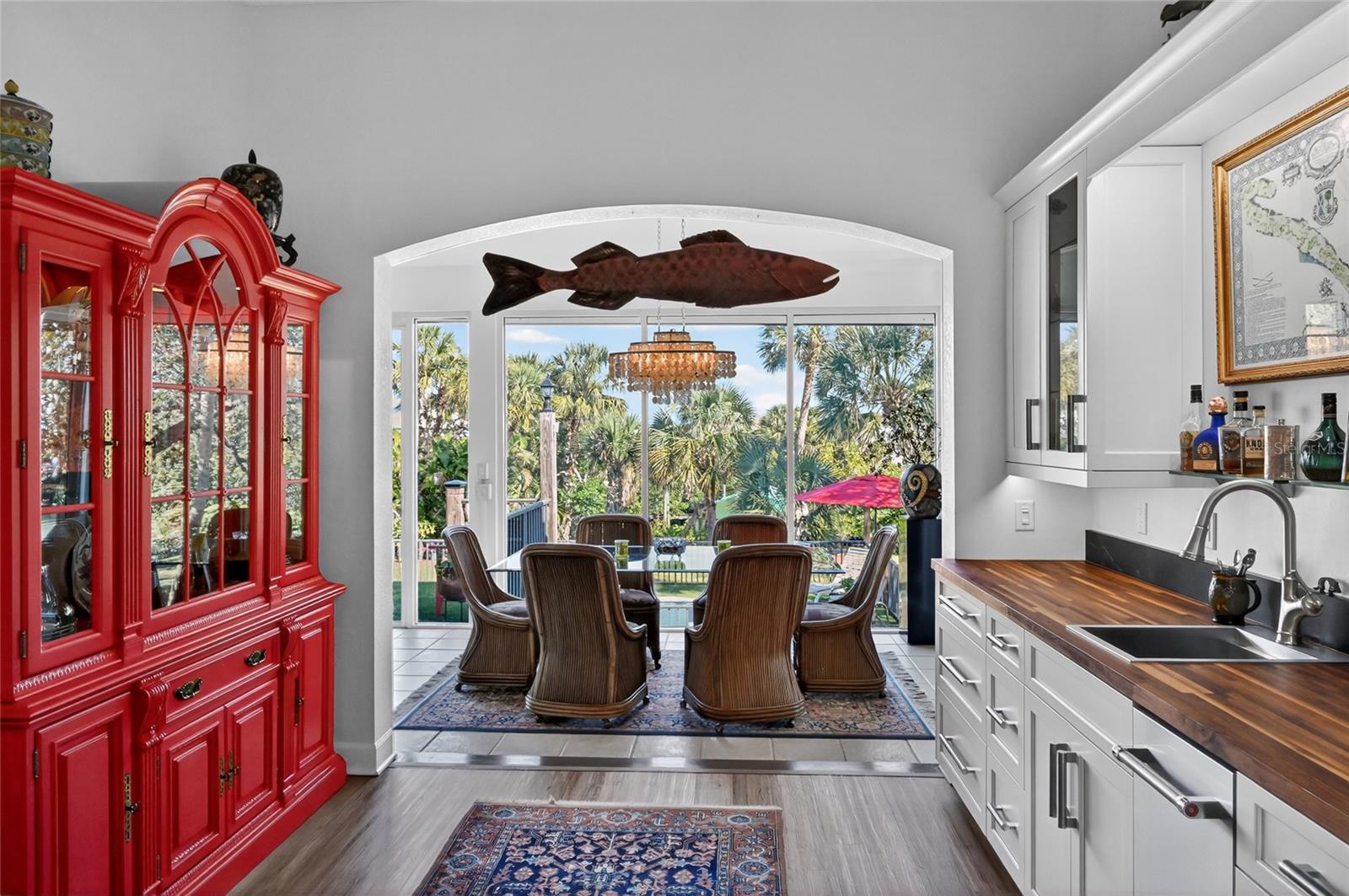 Image 29 of 95 For 10110 Creekside Drive