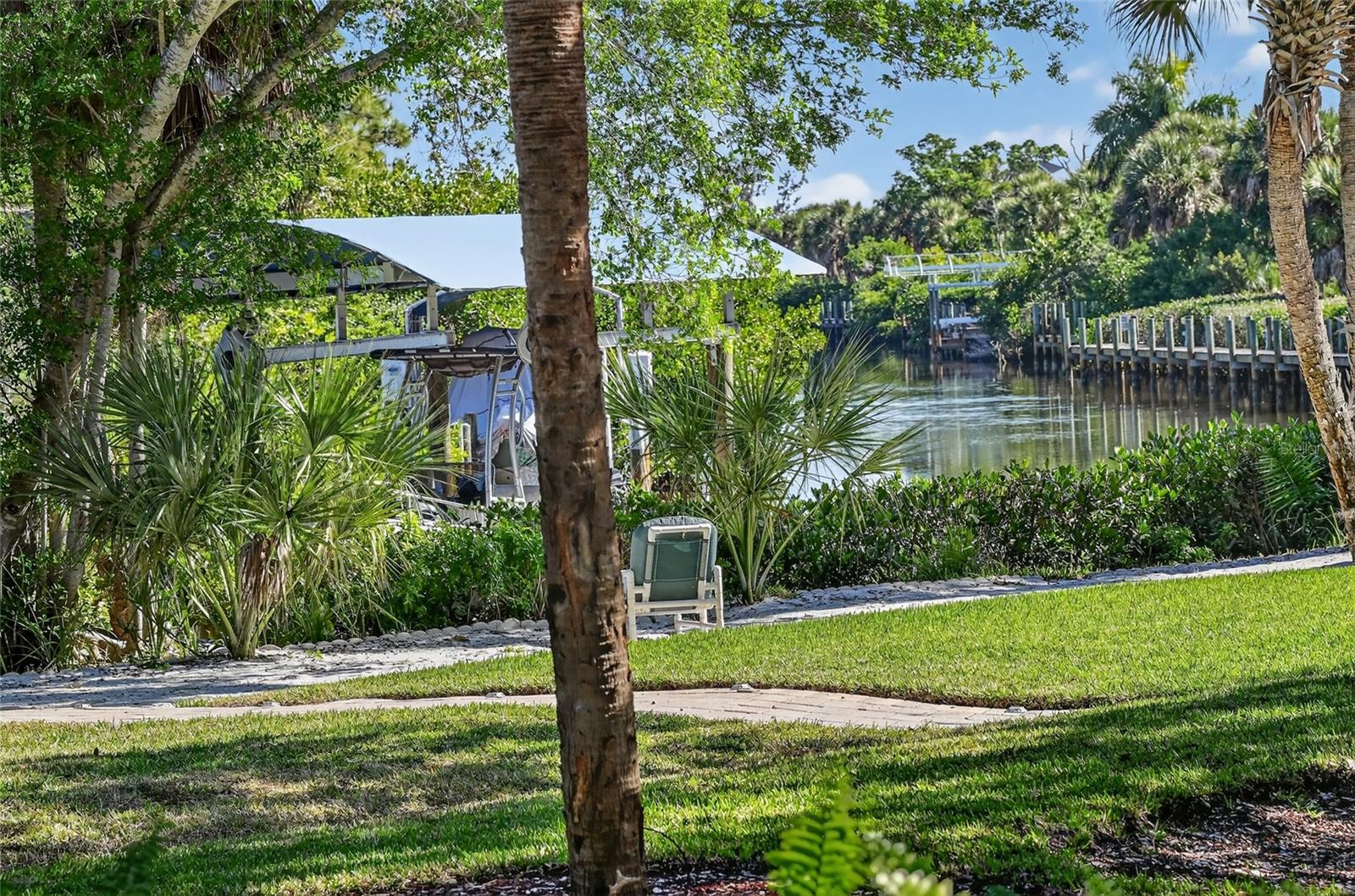 Image 45 of 95 For 10110 Creekside Drive