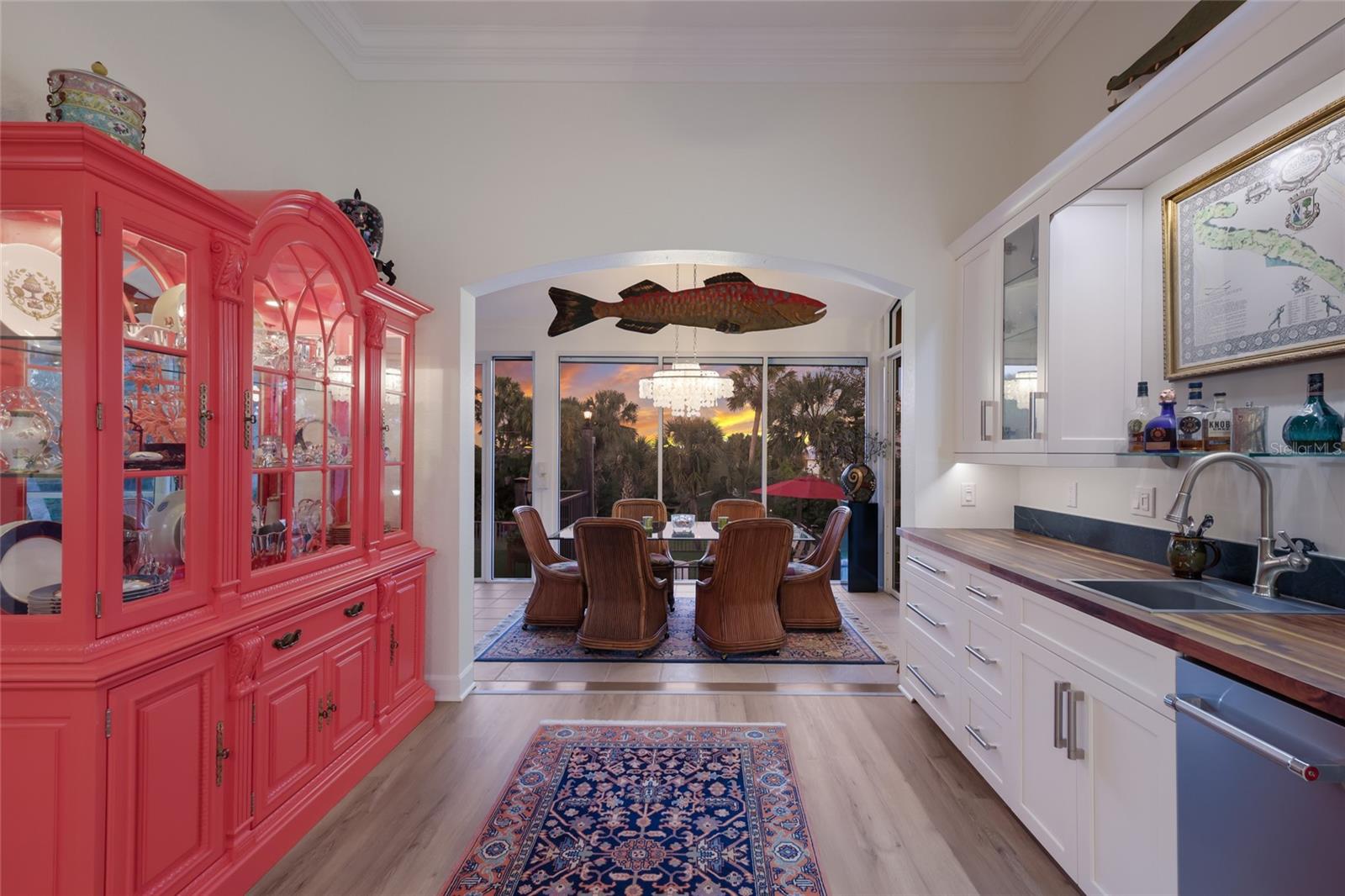 Image 58 of 95 For 10110 Creekside Drive