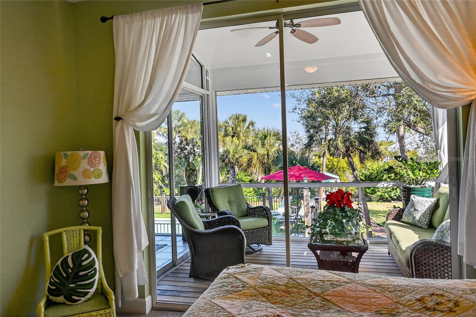 Image 73 of 95 For 10110 Creekside Drive