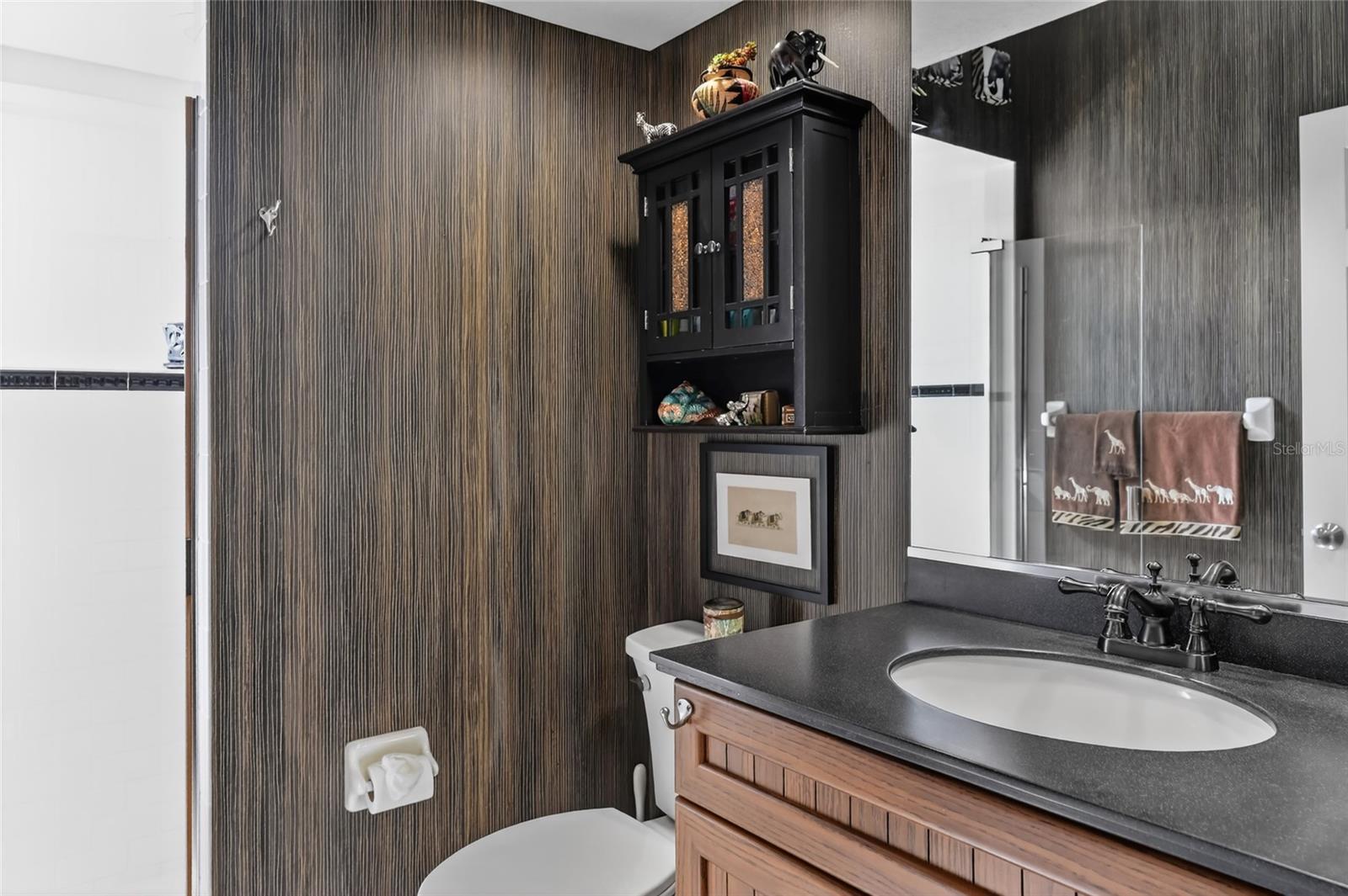 Image 74 of 95 For 10110 Creekside Drive