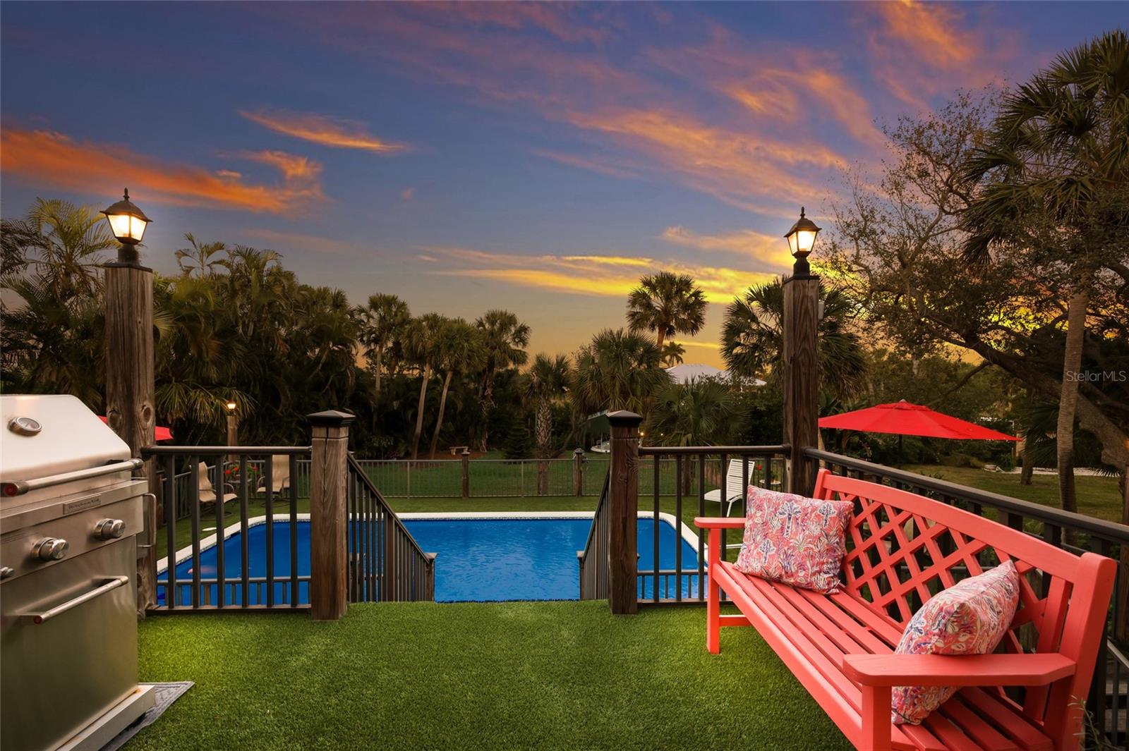 Image 80 of 95 For 10110 Creekside Drive