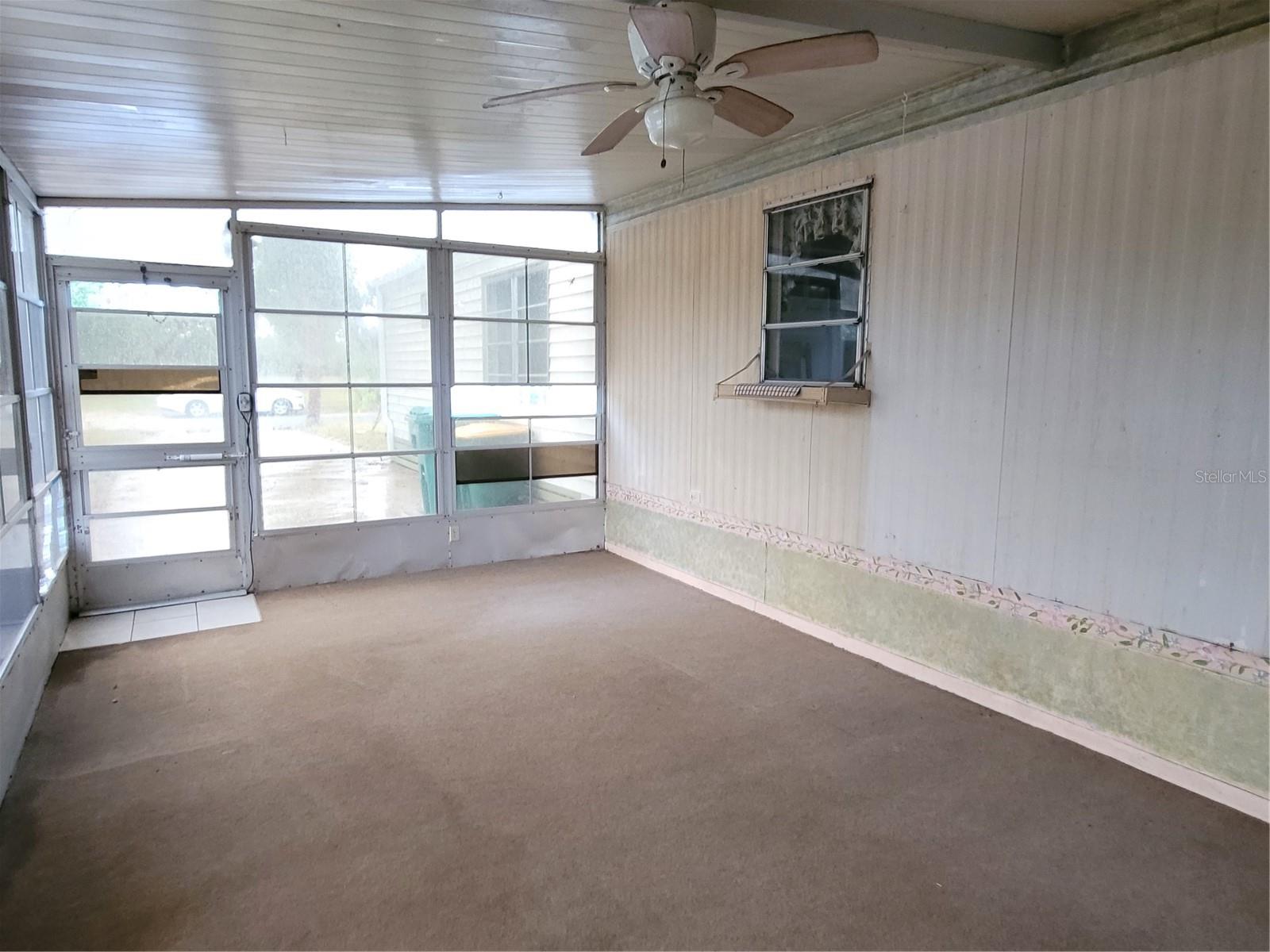 Image 19 of 20 For 1300 Seahorse Lane