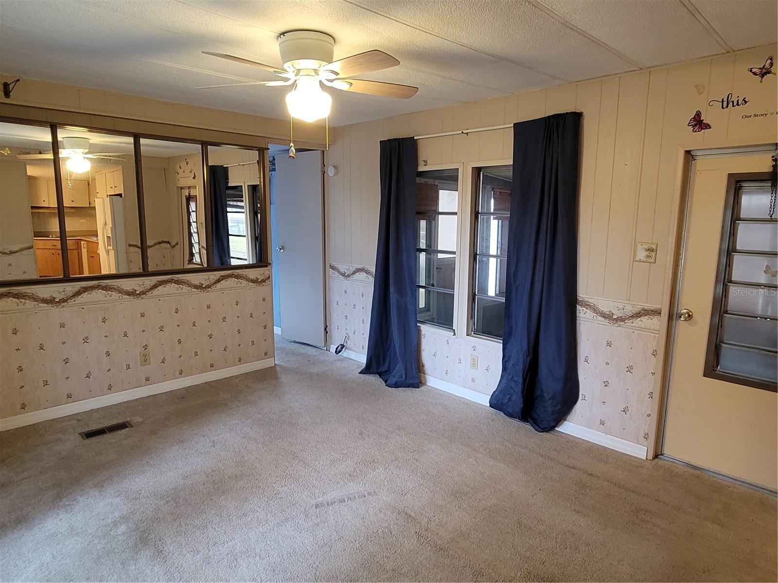 Image 6 of 20 For 1300 Seahorse Lane