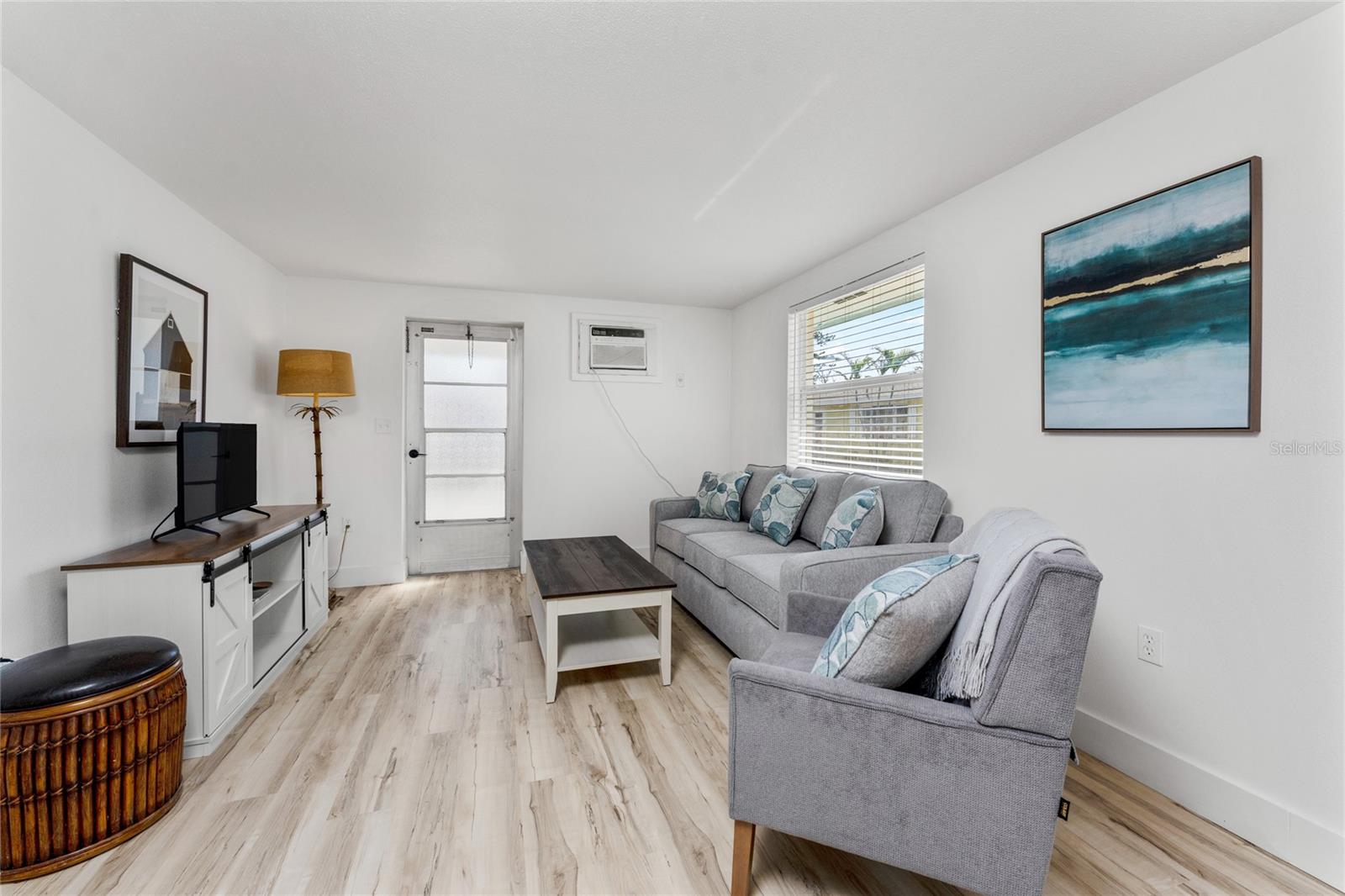 Image 12 of 57 For 470 Mccall Road 10