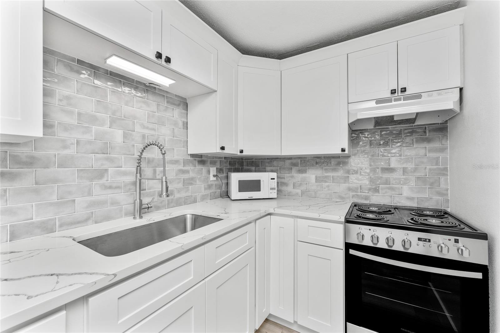 Image 17 of 57 For 470 Mccall Road 10