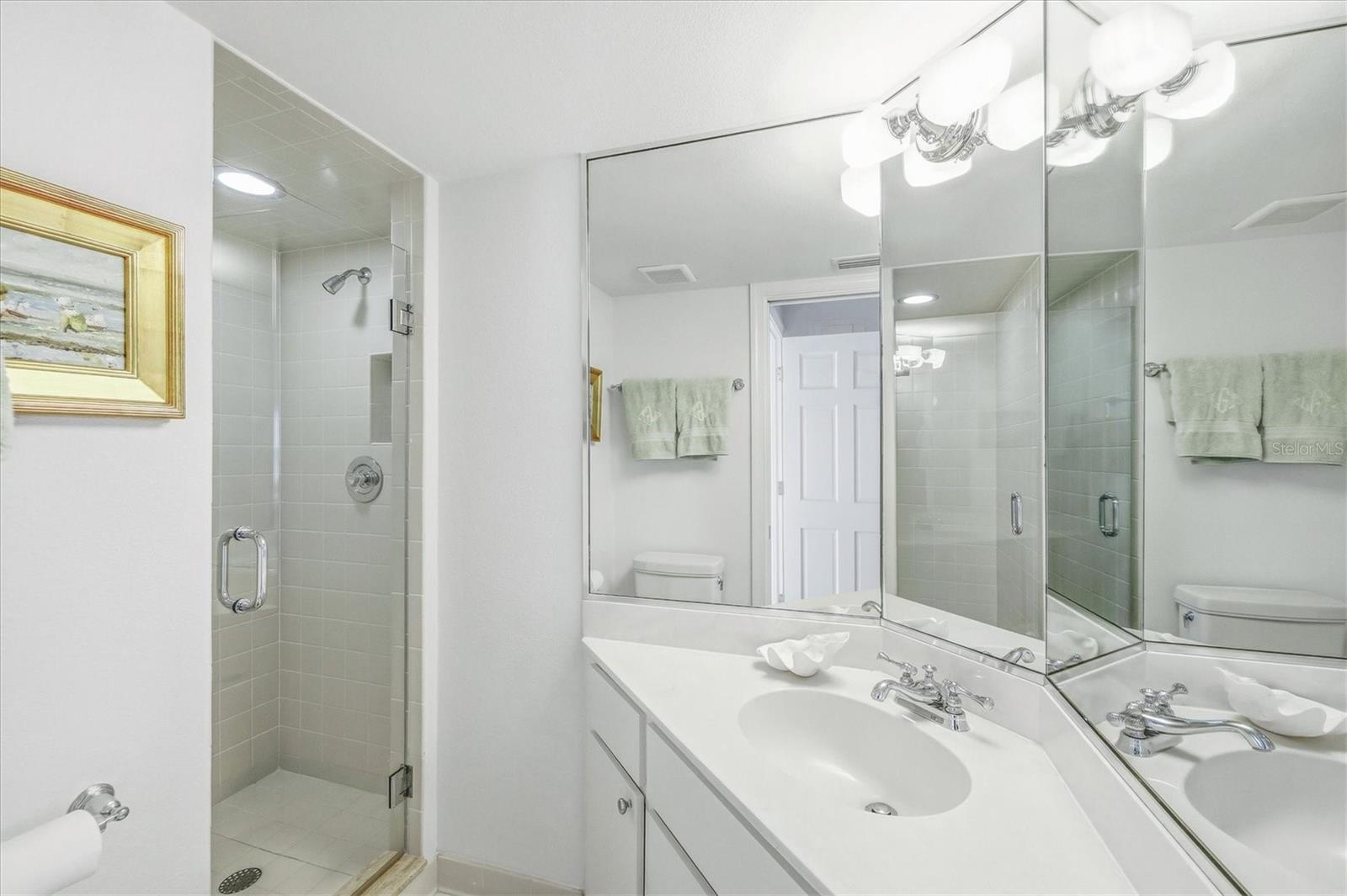 Image 15 of 47 For 5000 Gasparilla Road 16