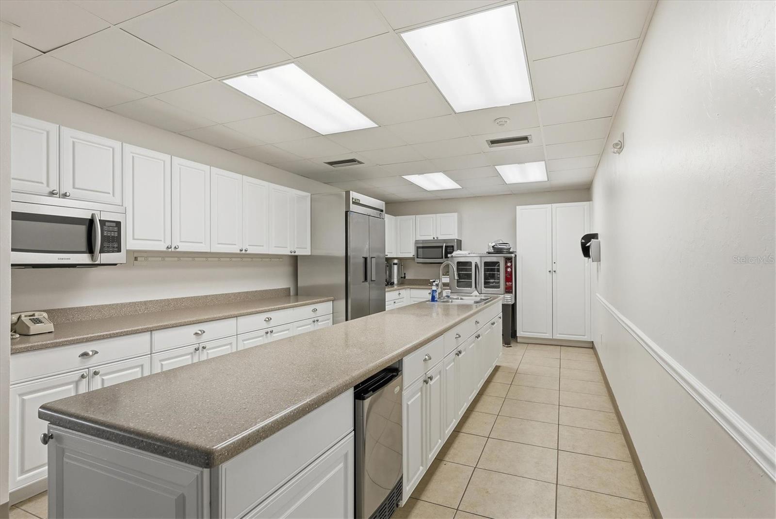 Image 16 of 62 For 605 Iglesia Drive