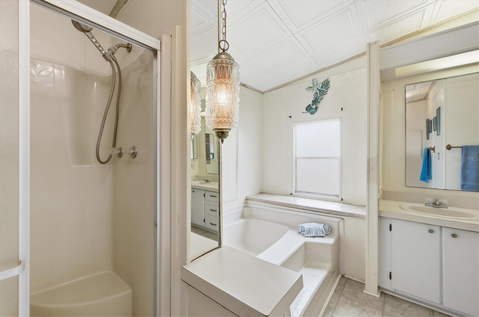 Image 22 of 62 For 605 Iglesia Drive