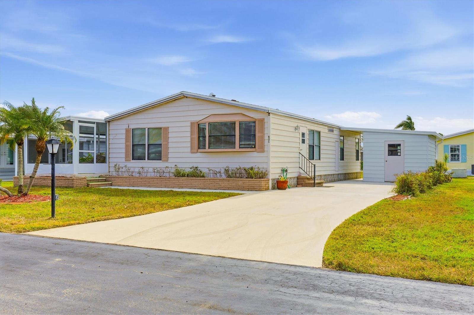 Image 30 of 62 For 605 Iglesia Drive