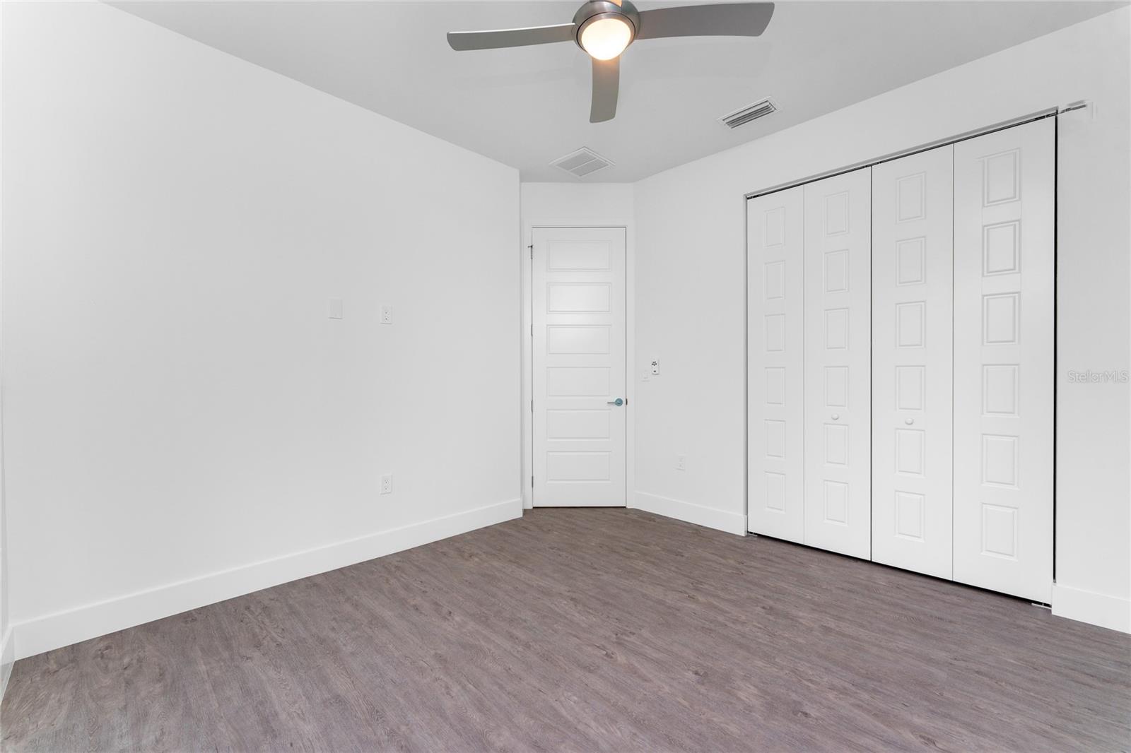 Image 42 of 76 For 855 Rotonda Circle