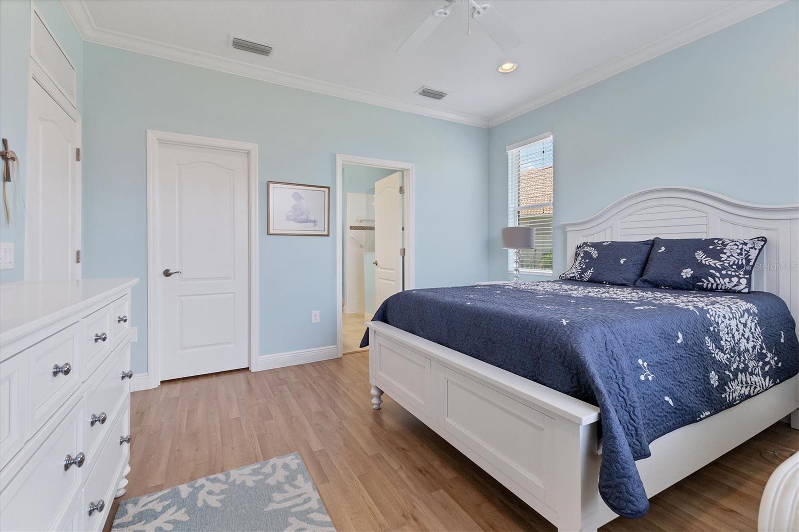 Image 25 of 46 For 10810 Lerwick Circle