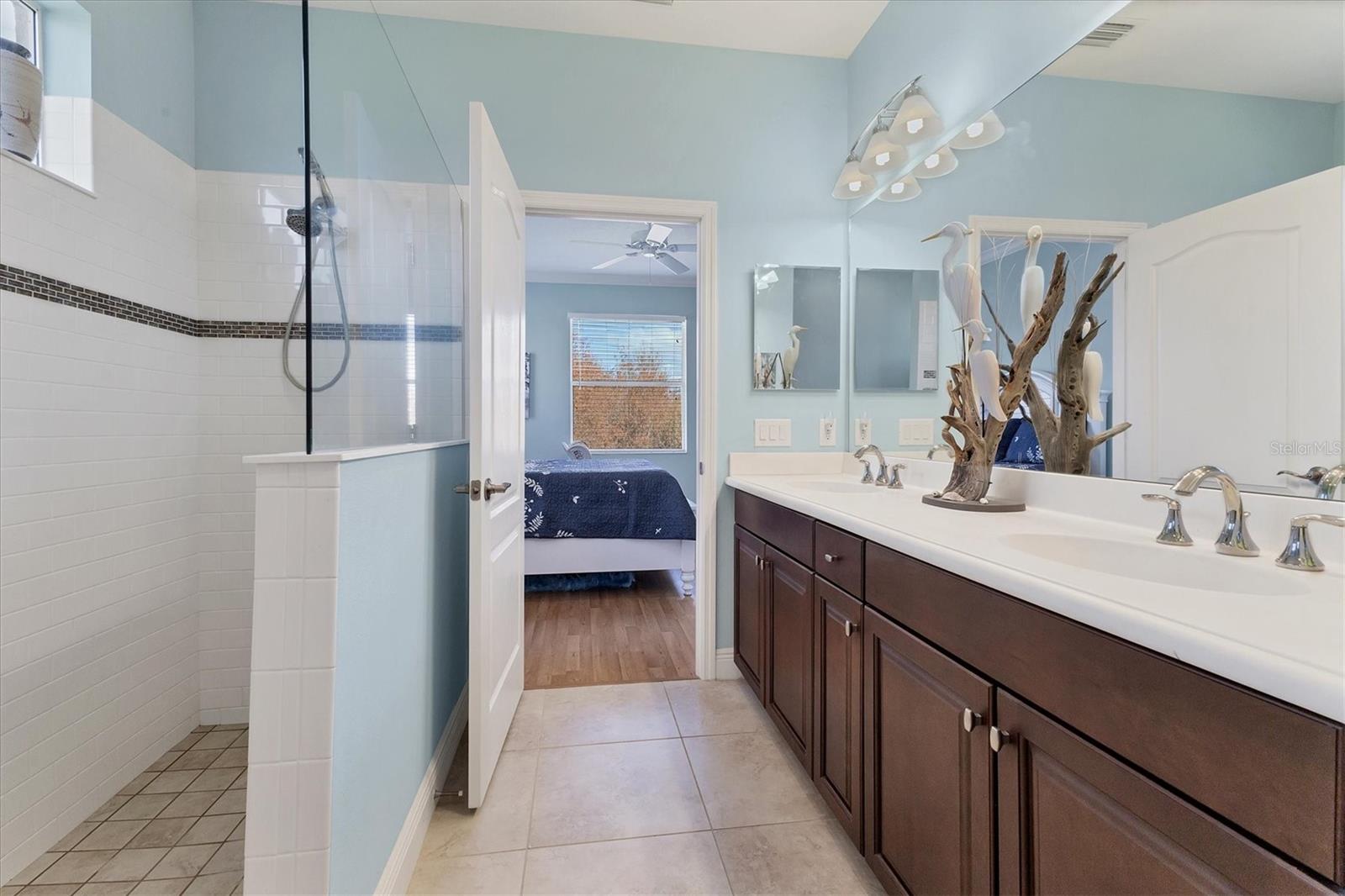 Image 29 of 46 For 10810 Lerwick Circle