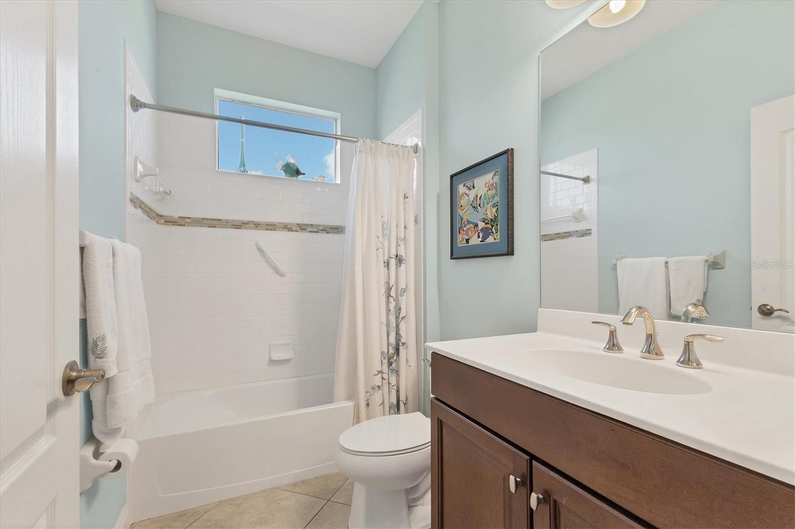 Image 32 of 46 For 10810 Lerwick Circle