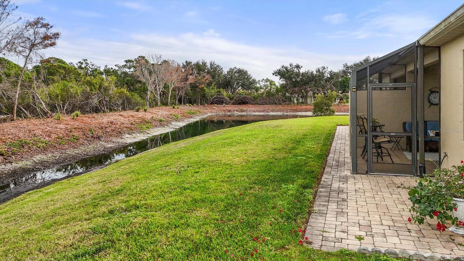 Image 37 of 46 For 10810 Lerwick Circle